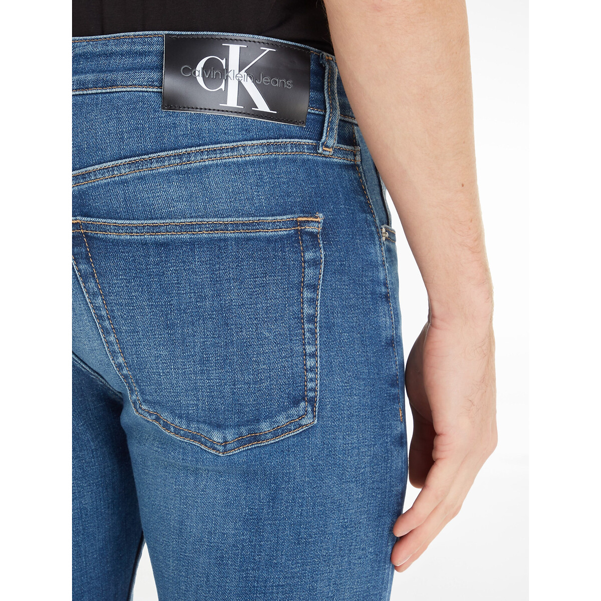 Calvin Klein Jeans Skinny Calças de ganga em Azul Escuro