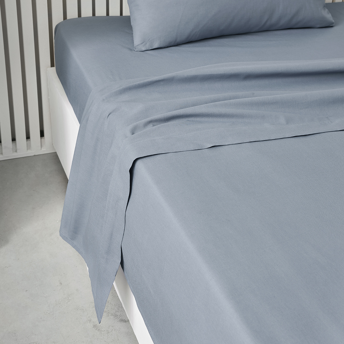 Drap plat pour lit 2 personnes uni ESSENTIAL, TODAY