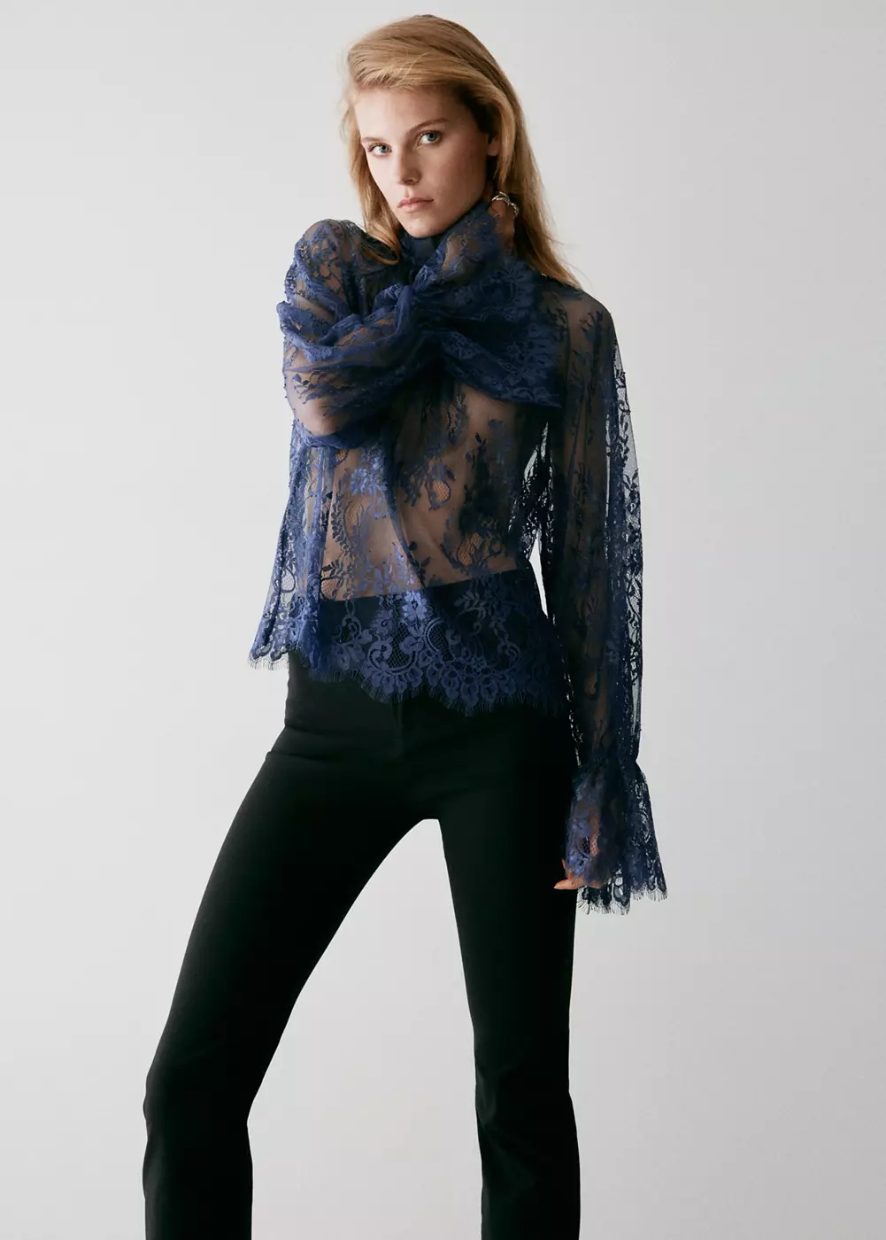 Blouse dentelle fleurie, MANGO