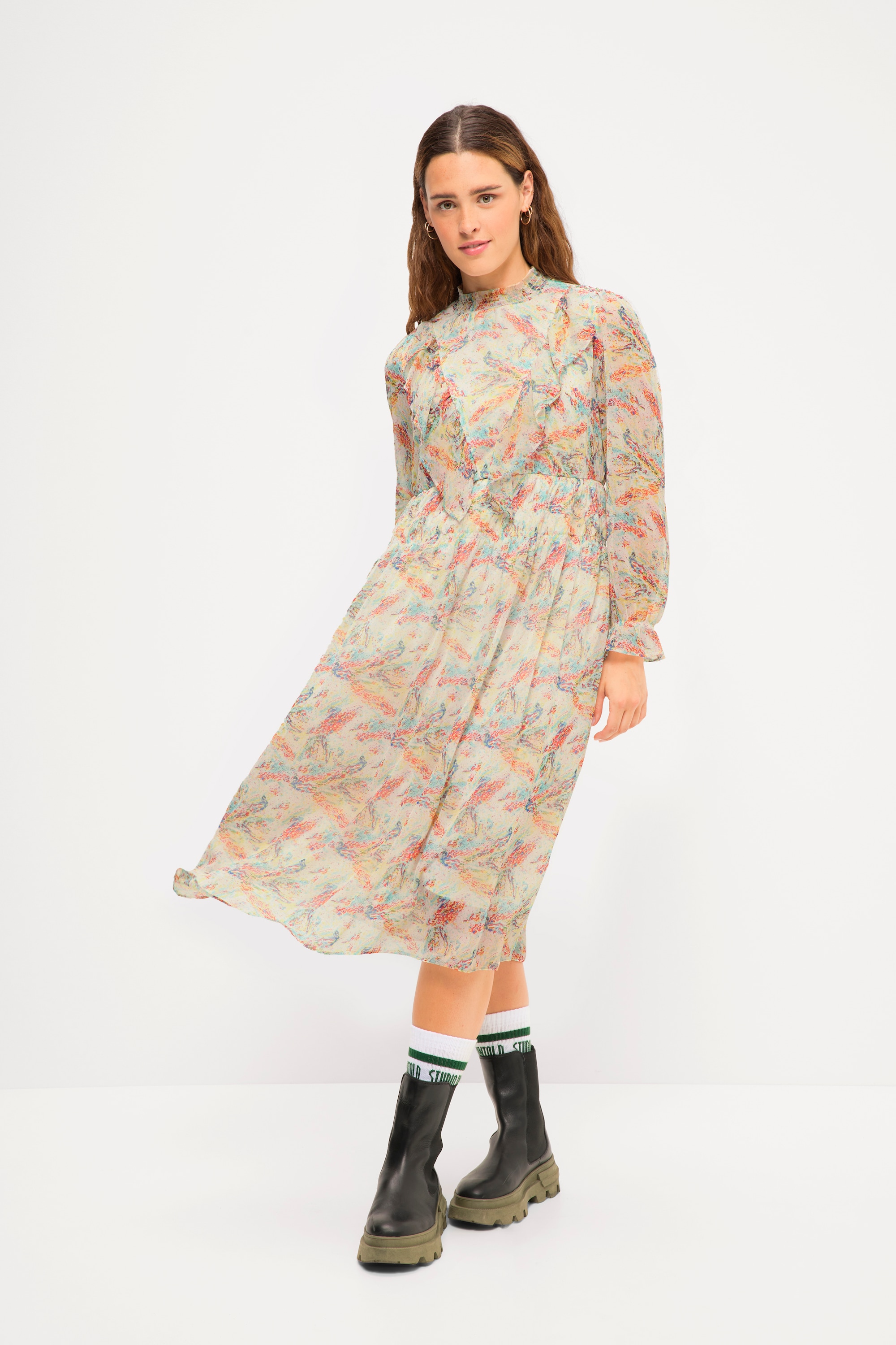 Robe midi à ligne en A, STUDIO UNTOLD