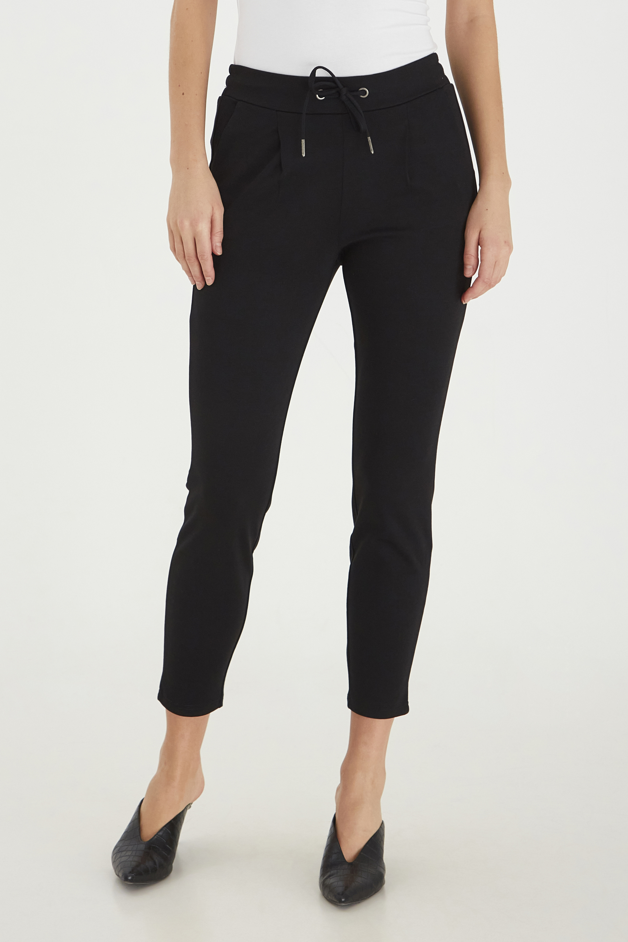 Pantalon coupe fuselée, taille élastiquée, B.YOUNG