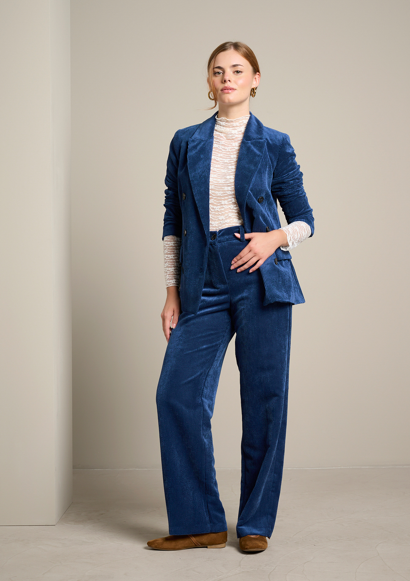 Pantalon large en velours côtelé, LOLALIZA