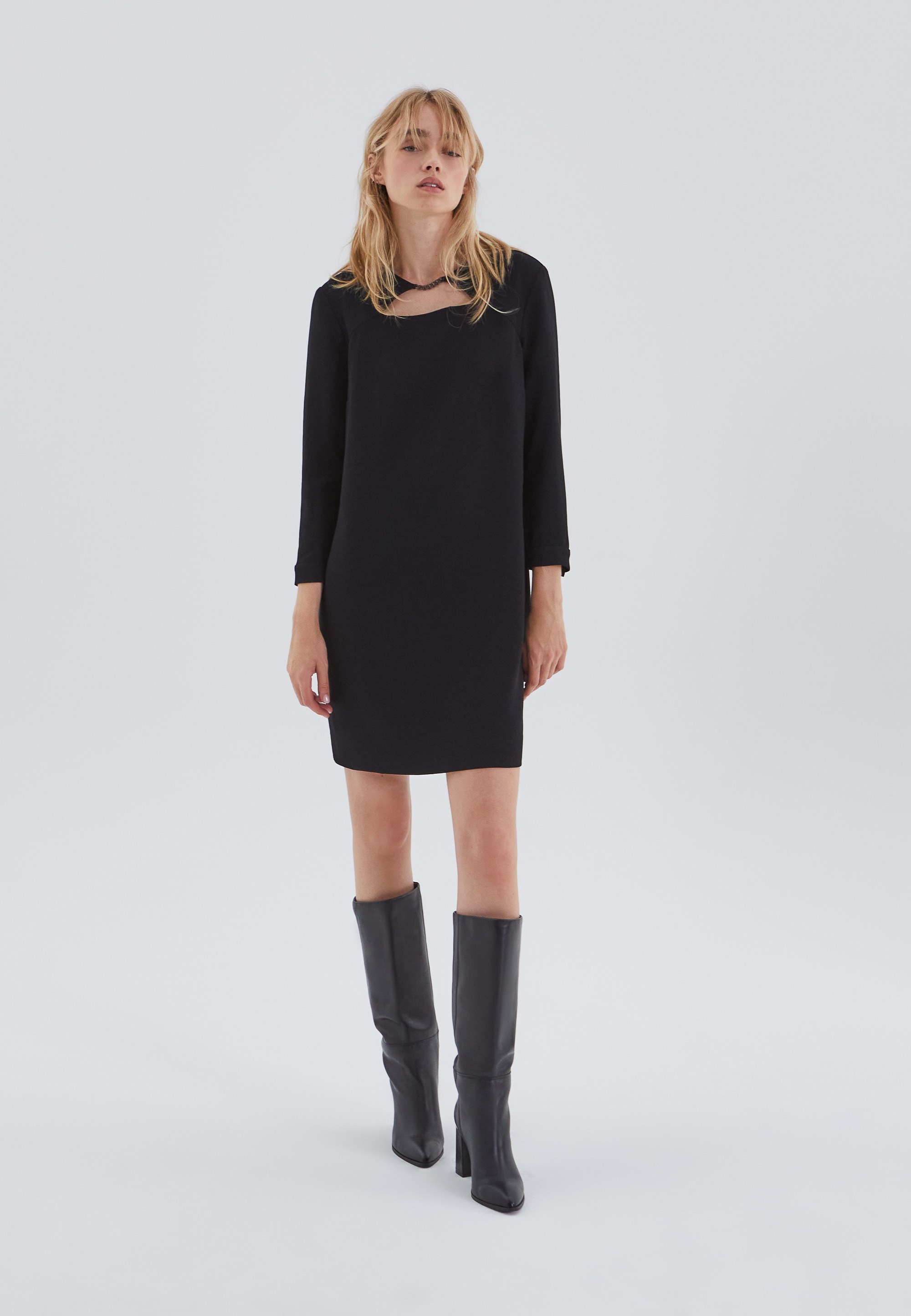 Robe noire fermeture éclair devant outlet