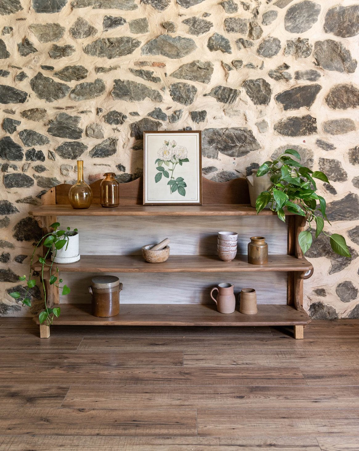 Grande étagère en noyer Gaëlle N°880 - Bon état, DEBONGOUT