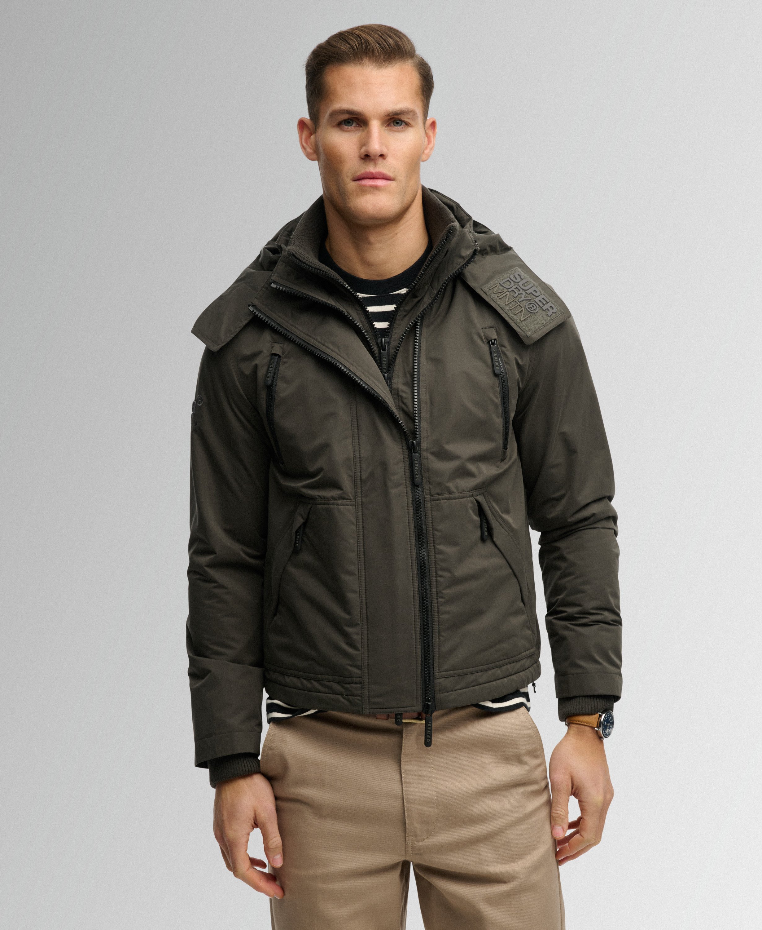 Veste Coupe-Vent Arctic à Capuche en Microfibre, SUPERDRY