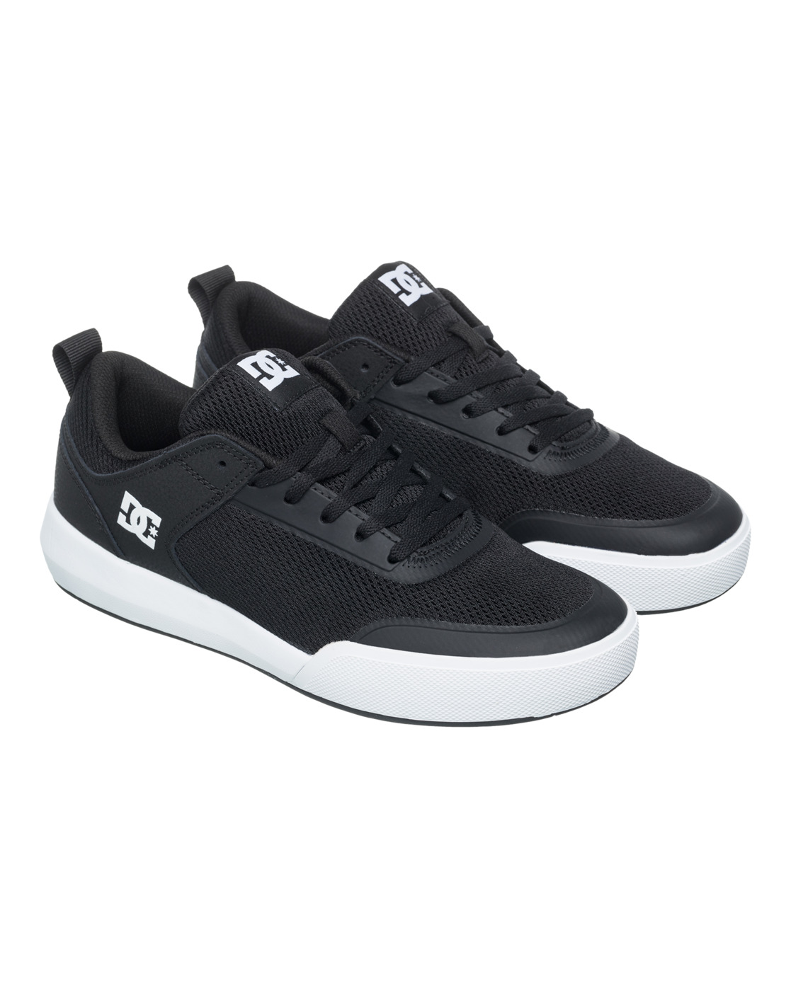 DC Shoes, DC SHOES