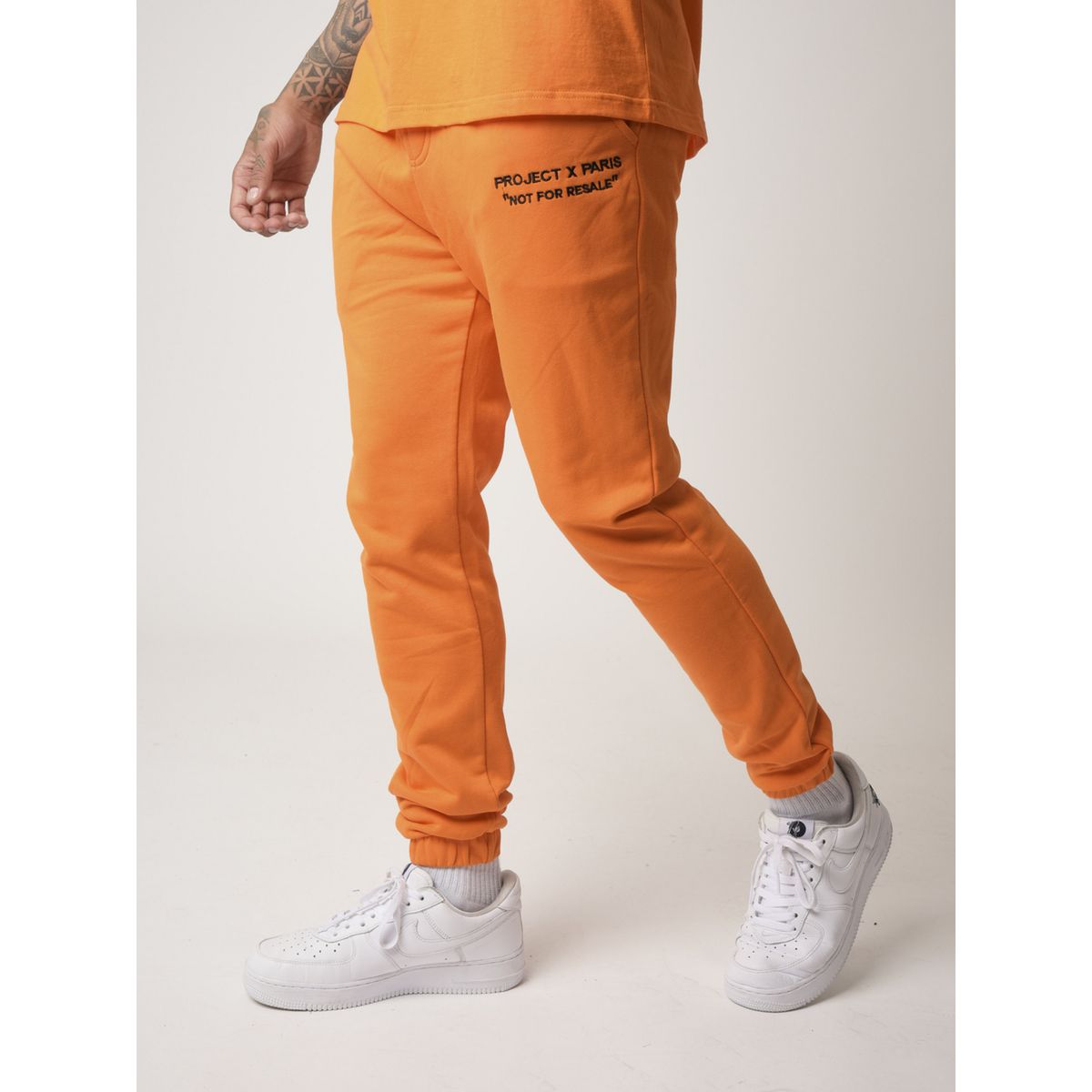 Jogging nike homme best sale orange