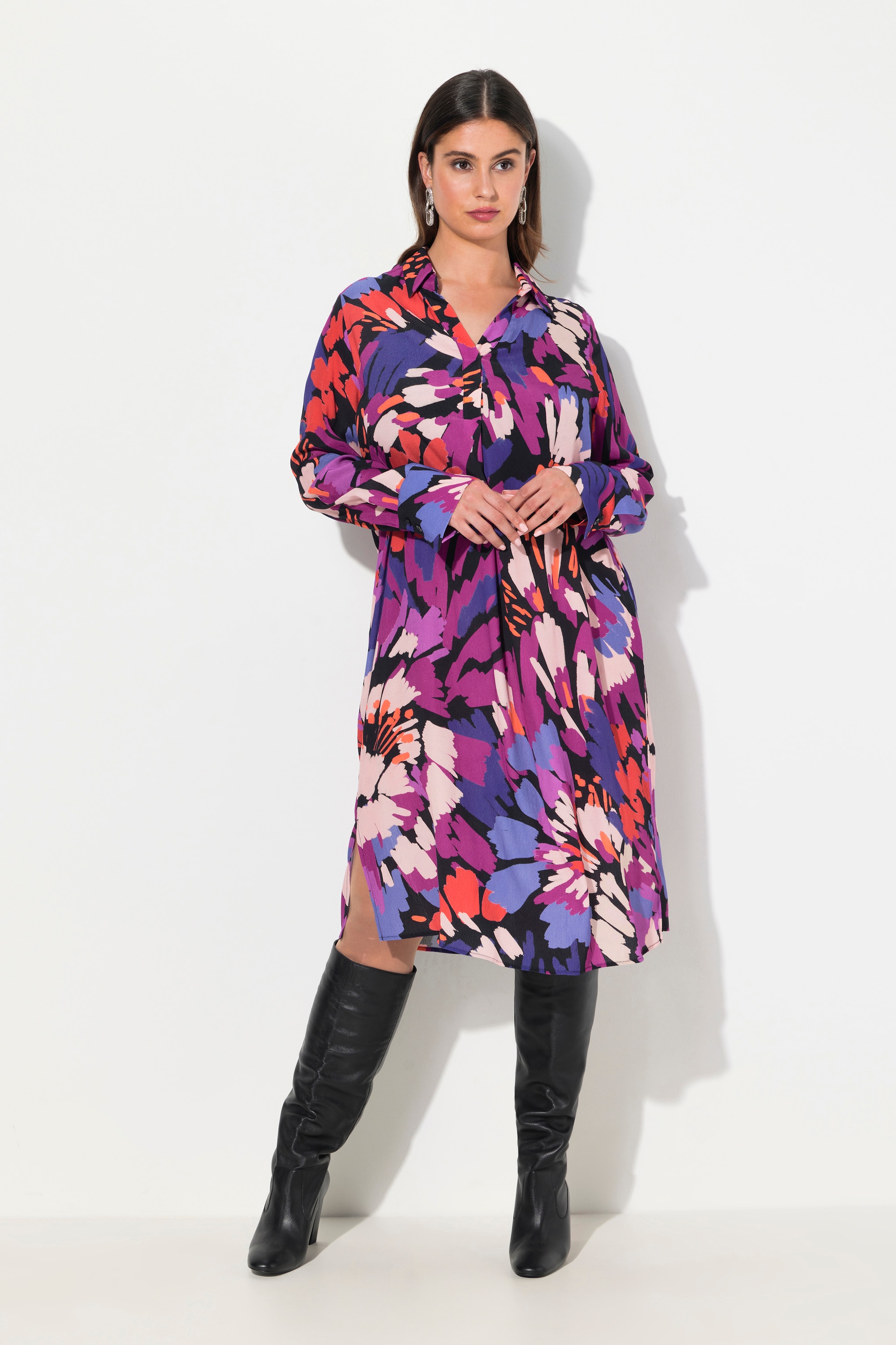 Robe midi décolleté en V et manches longues, ULLA POPKEN