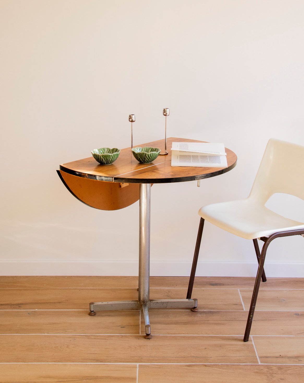 Table à manger en formica à rabats Karla N°1267 - Bon état, DEBONGOUT