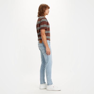 512™ Tapered Jeans in Slim Fit and Mid Rise LEVI'S