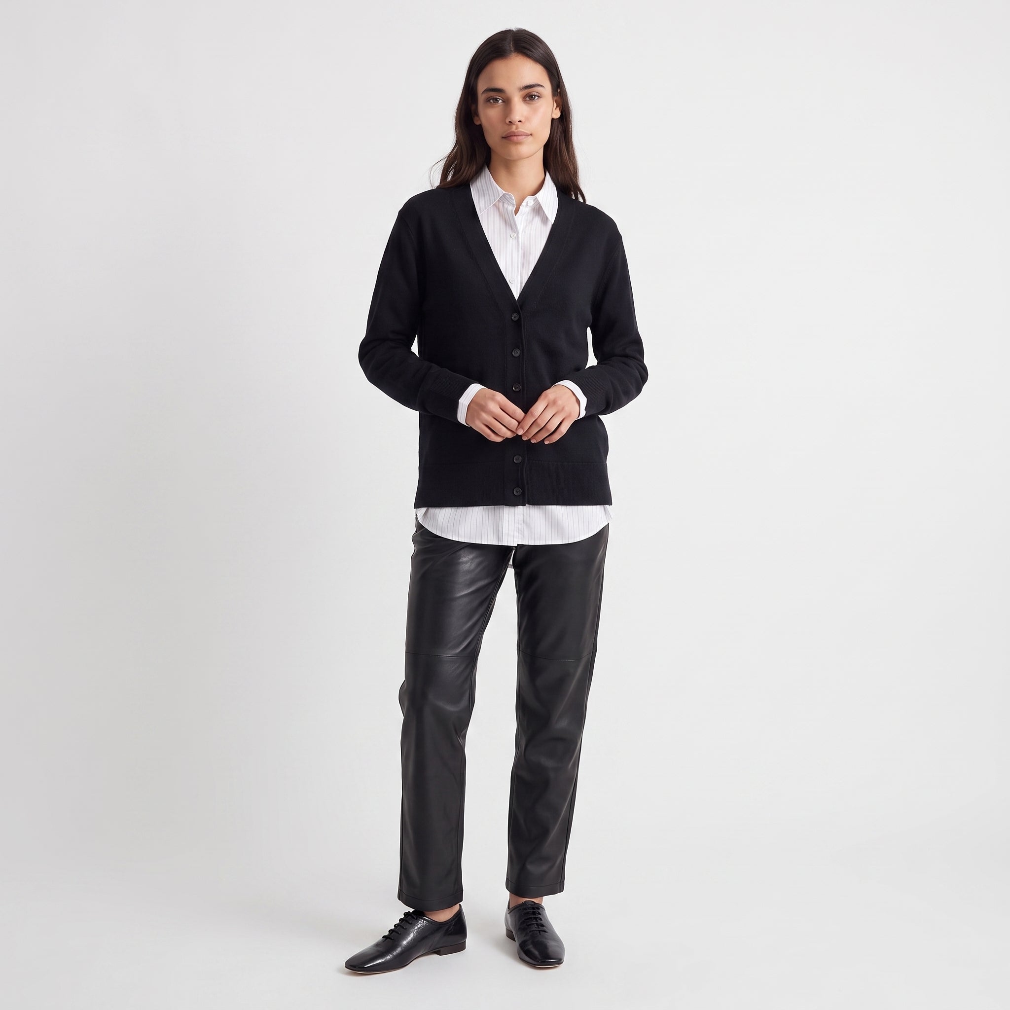 Cardigan femme col en V boutonné manches longues EVINA, ARTLOVE