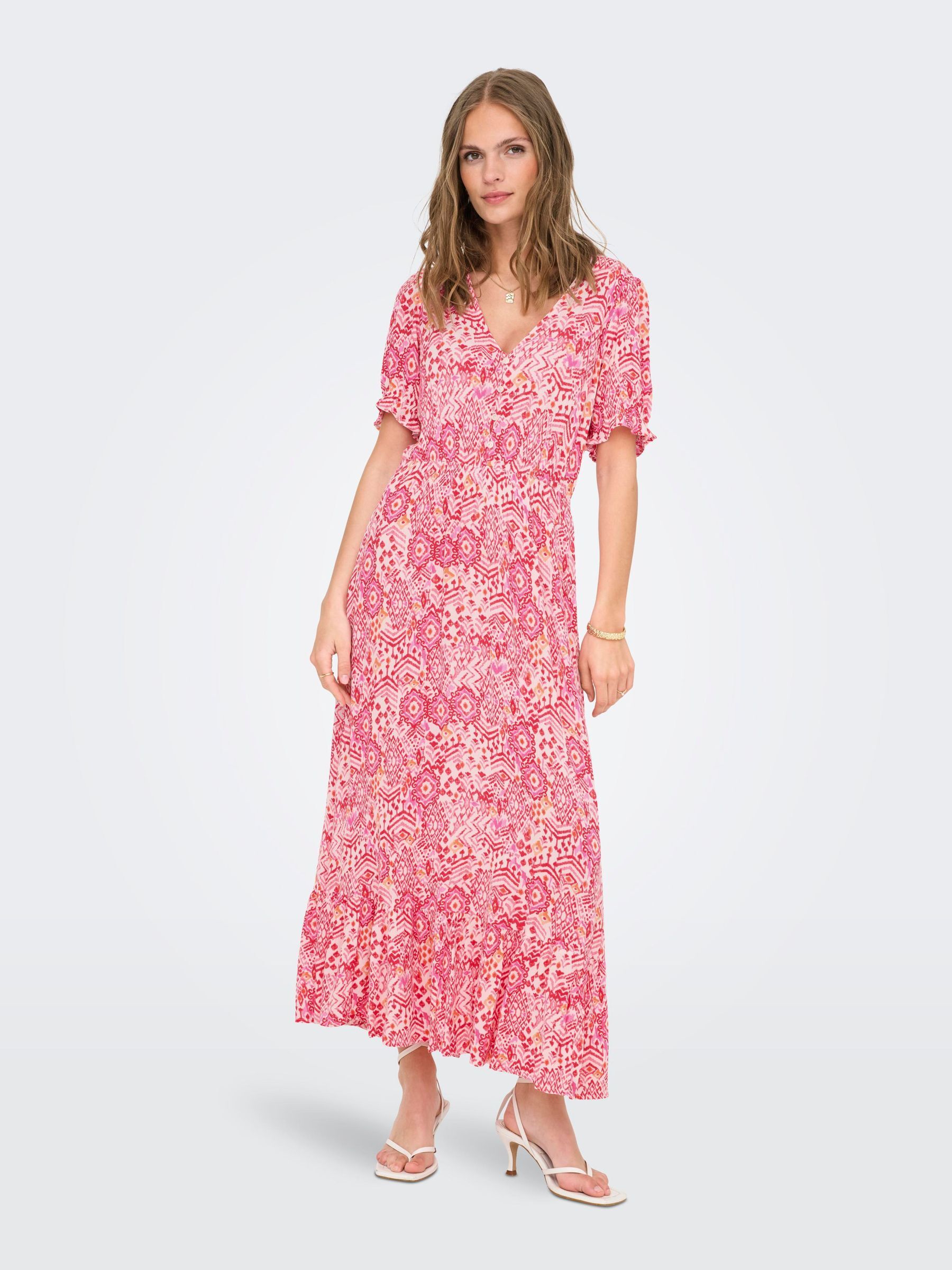 Robe, ONLY