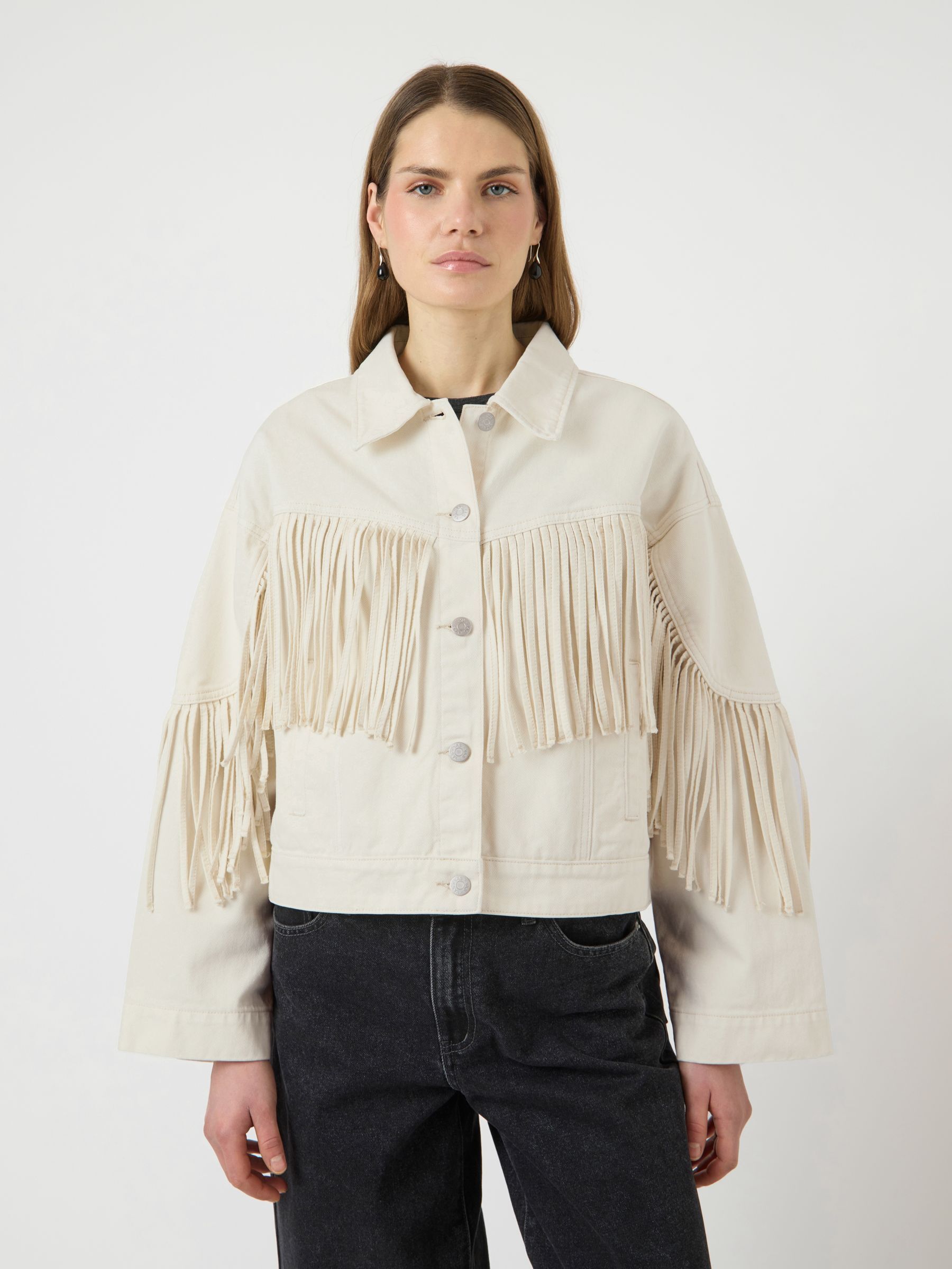 Veste, YAS