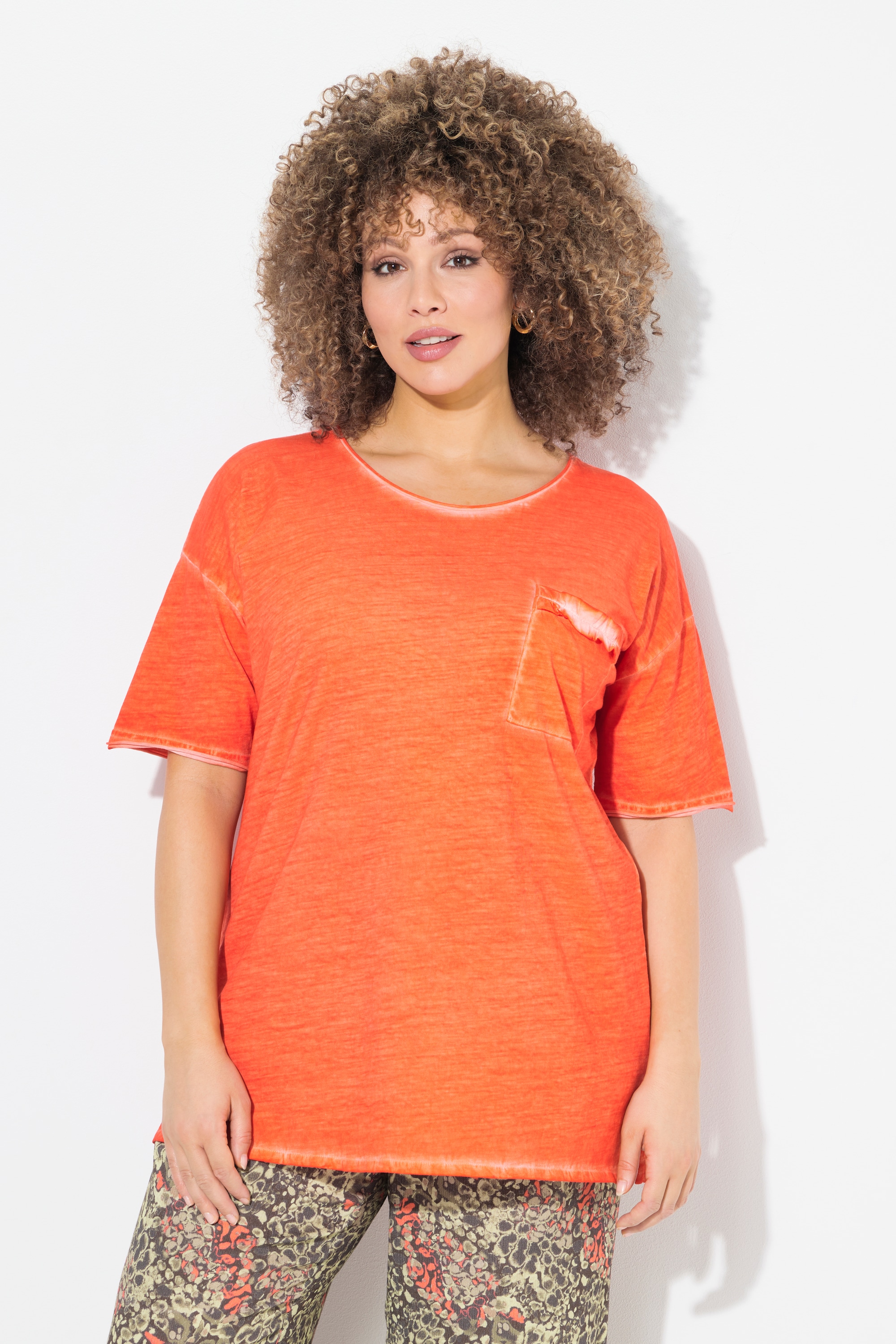 T-shirt oversize. Manches courtes. Poche, ULLA POPKEN