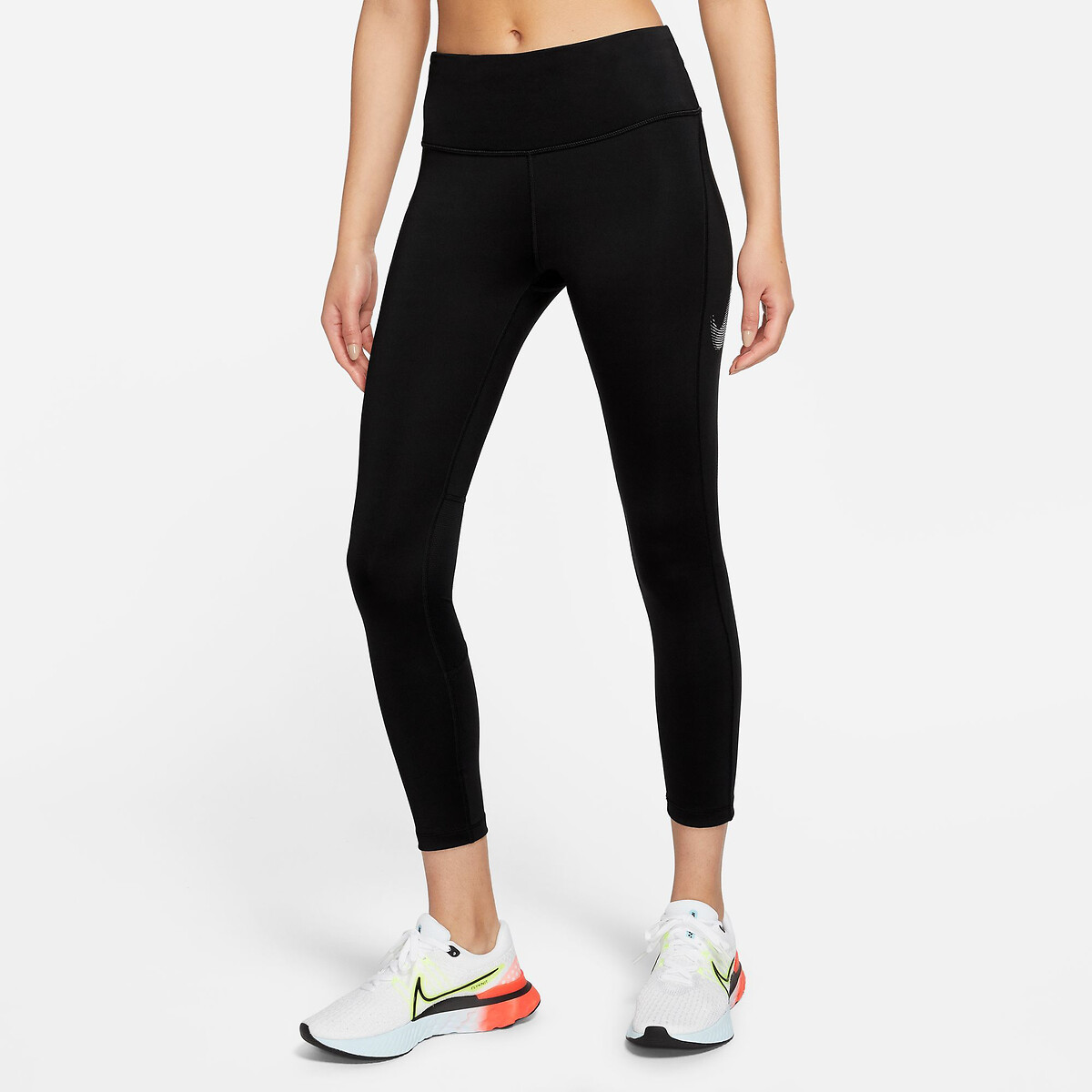 Nike Fast Women's Mid-Rise 7/8 Printed Leggings with Pockets. Nike CH