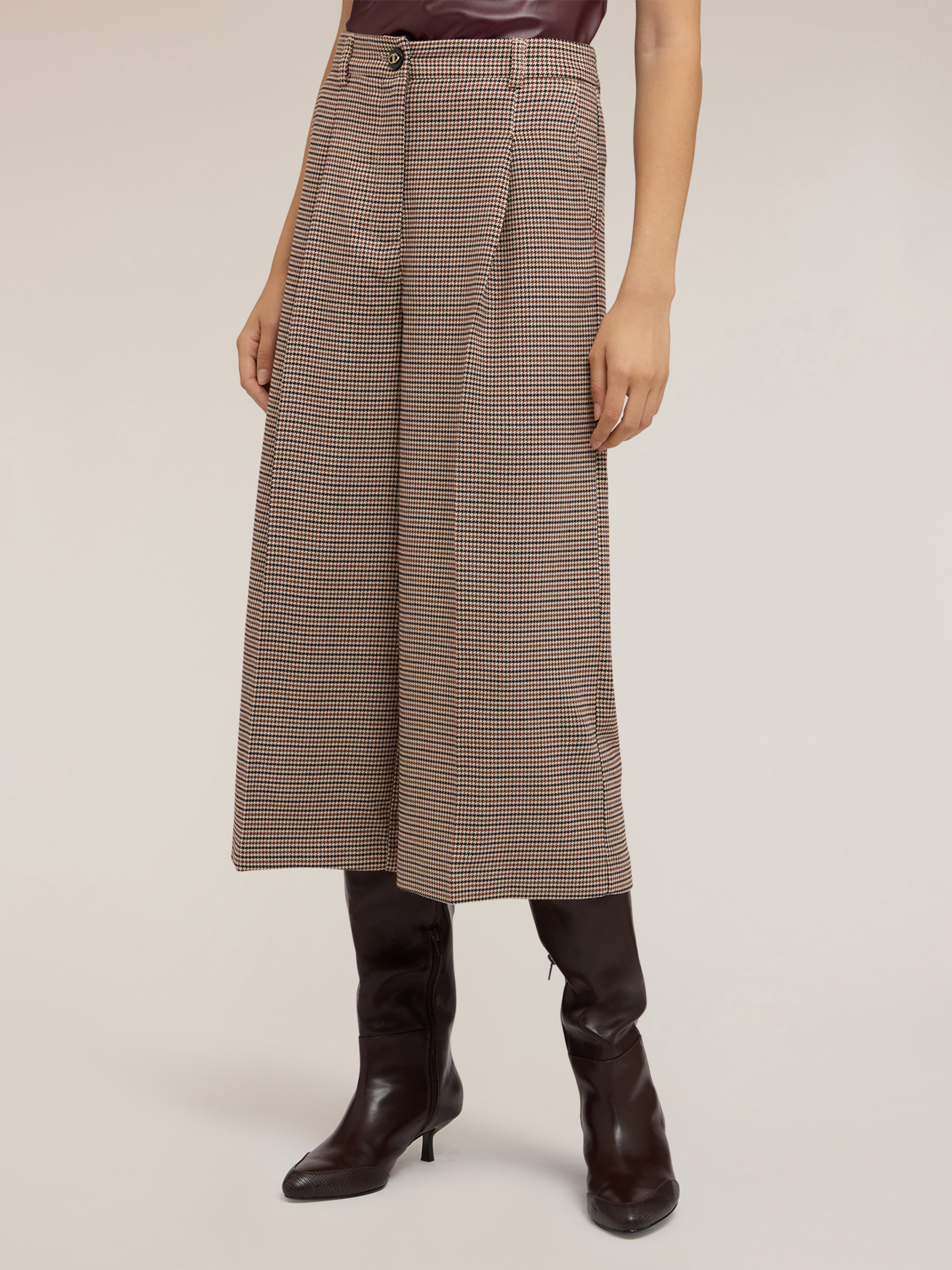 Pantalon court à motif à carreaux, MOTIVI