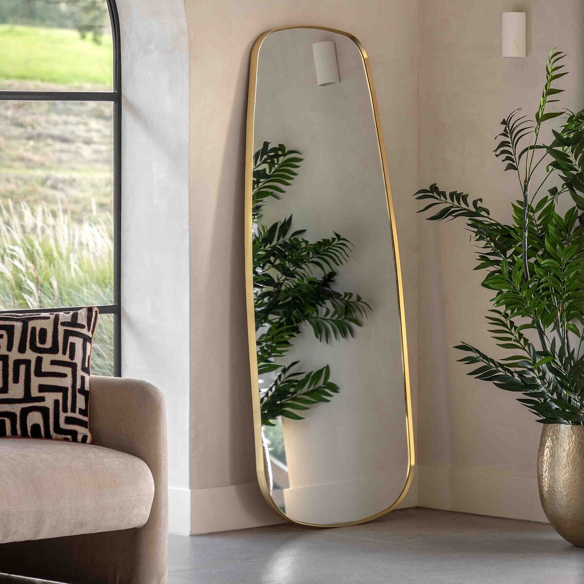 70x170cm Howarth Shaped Leaner Mirror, ÉDITÉ