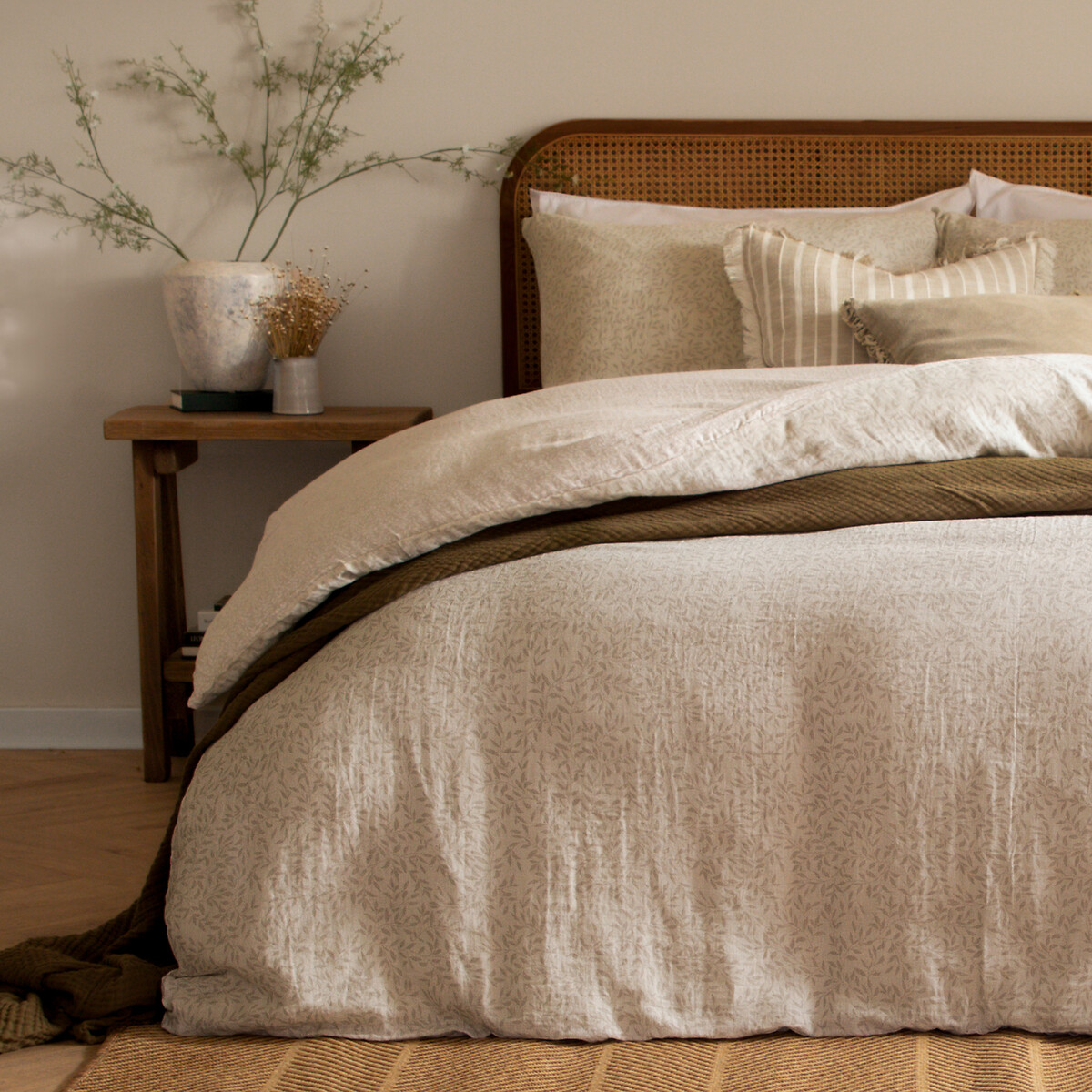 Perrie Leaf Muslin 100% Cotton Duvet Cover and Pillowcase Set, YARD