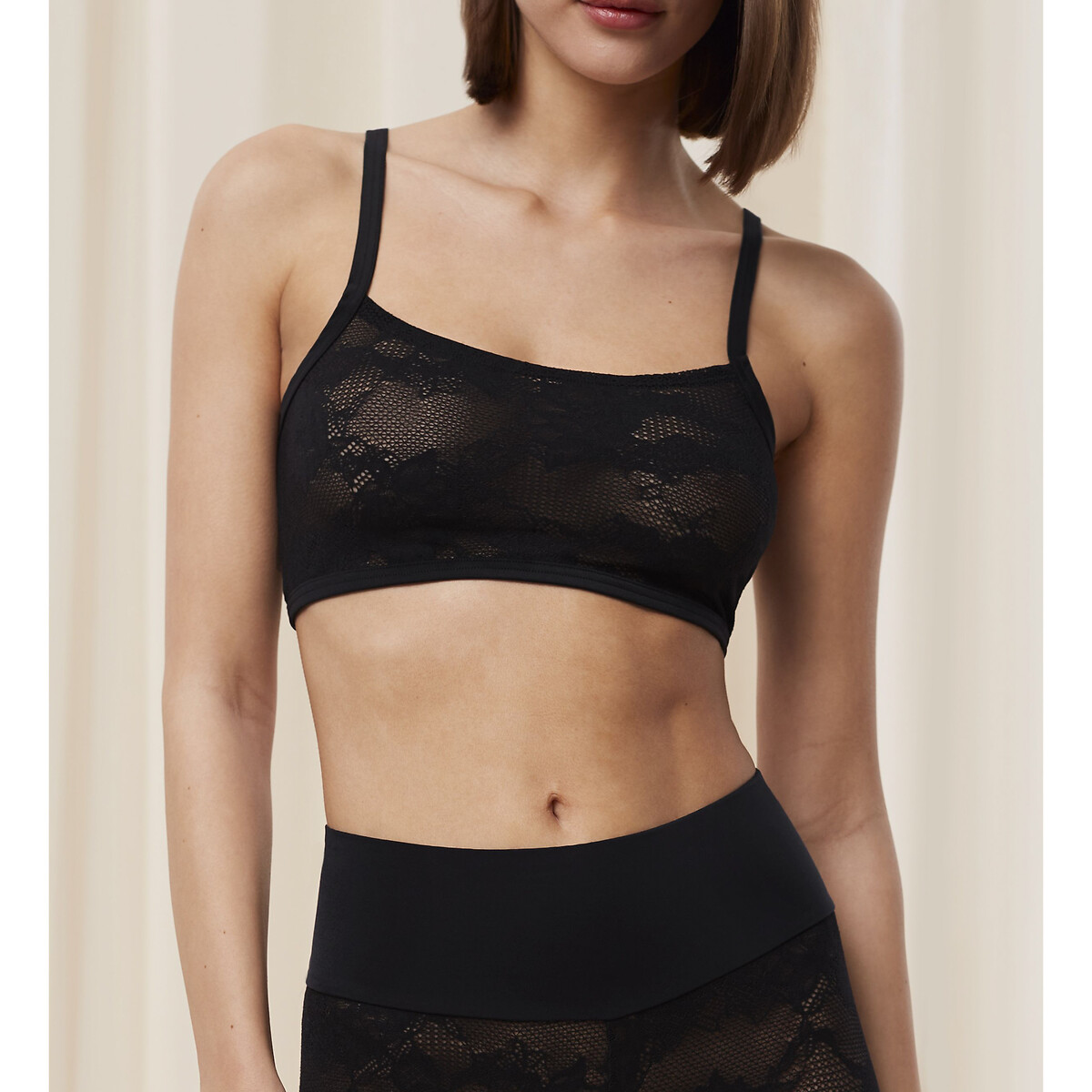 Image of Smart Deco Reversible Bralette in Lace