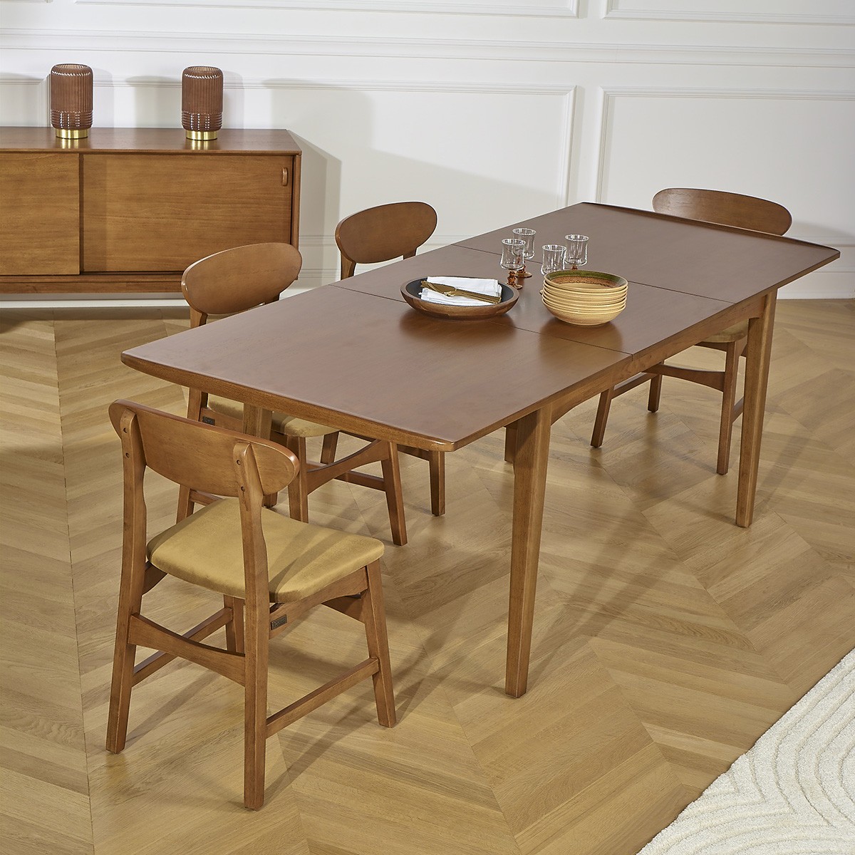 Table rectangulaire en chêne 1 rallonge 6/8 couverts DALHIA, ROBIN DES BOIS