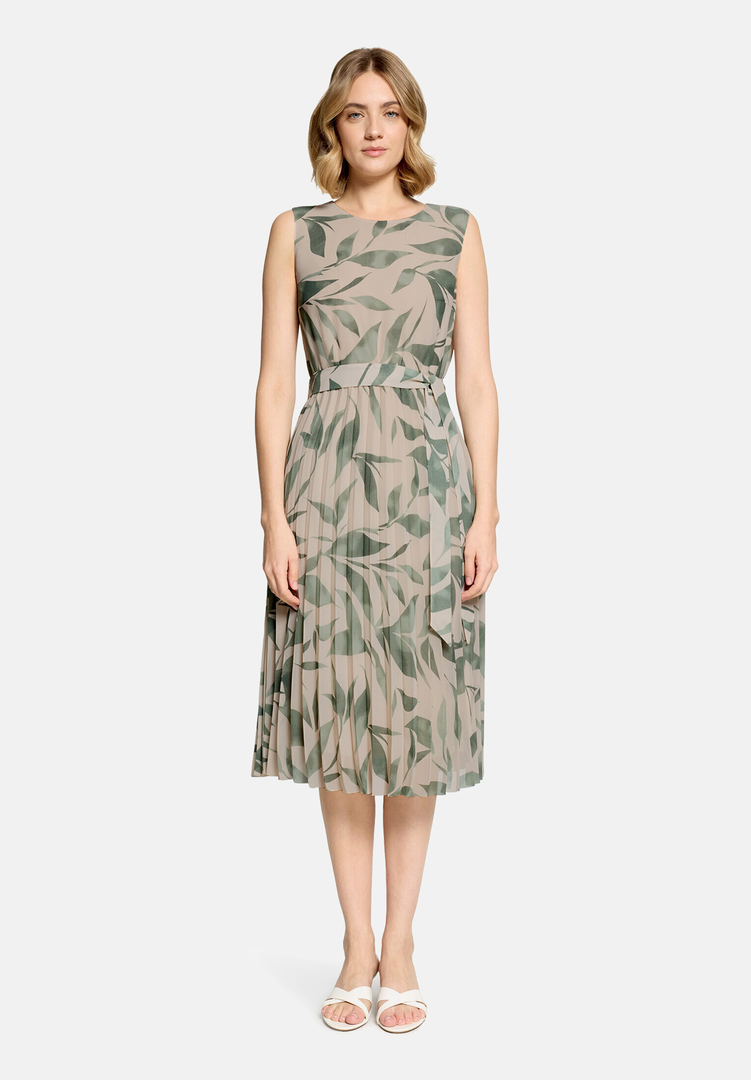 Robe en chiffon à plis, BETTY & CO