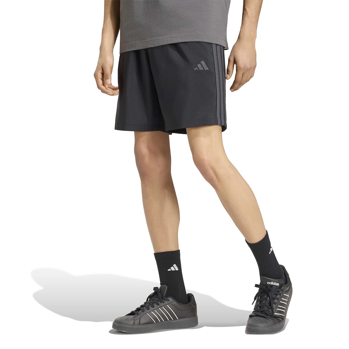 Pantaloncini al ginocchio, ESSENZIALI, ADIDAS SPORTSWEAR