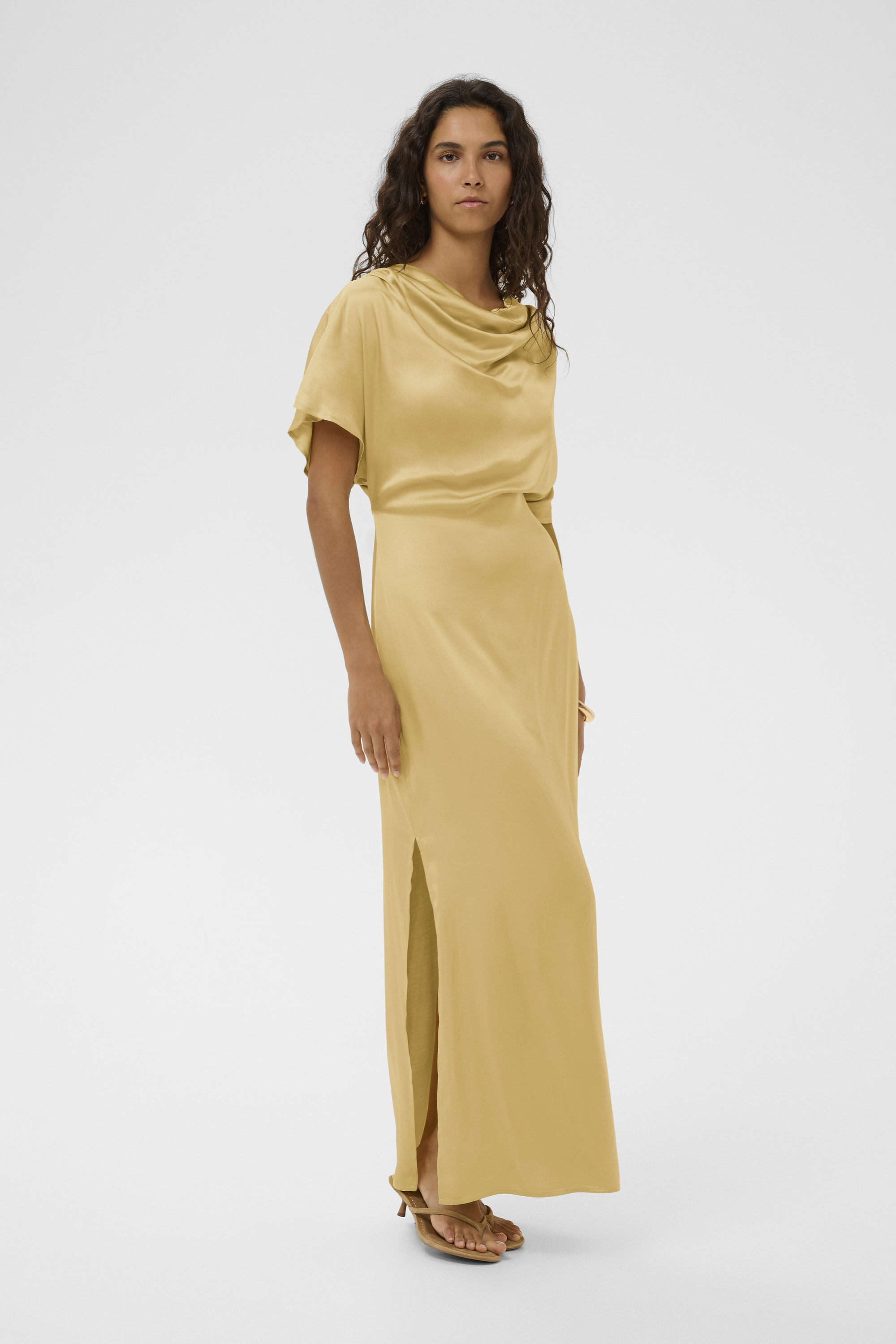 Robe, SOAKED IN LUXURY