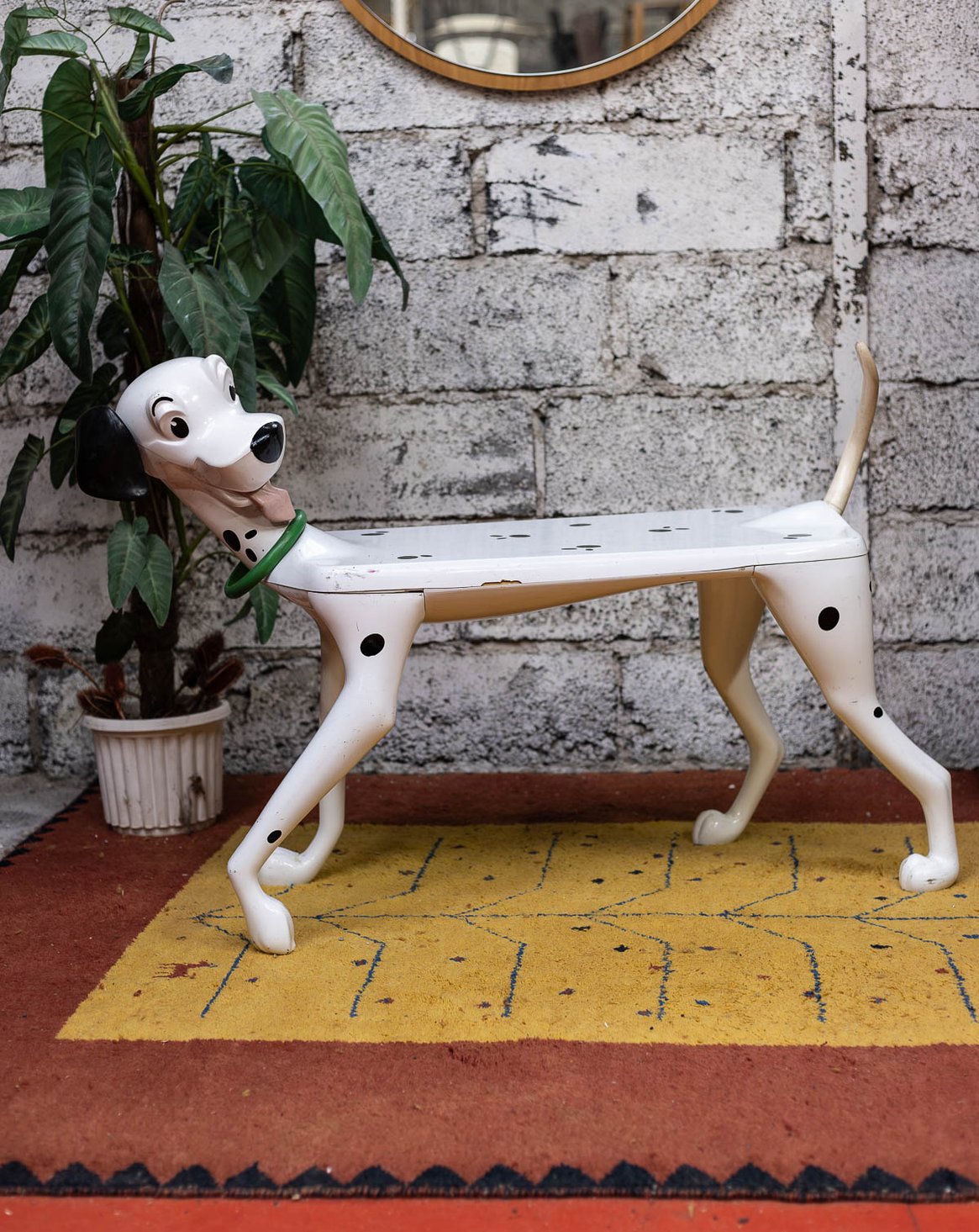 Bureau pour enfant Dalmatien de Pierre Colleu Yvan N°592 - Bon état, DEBONGOUT