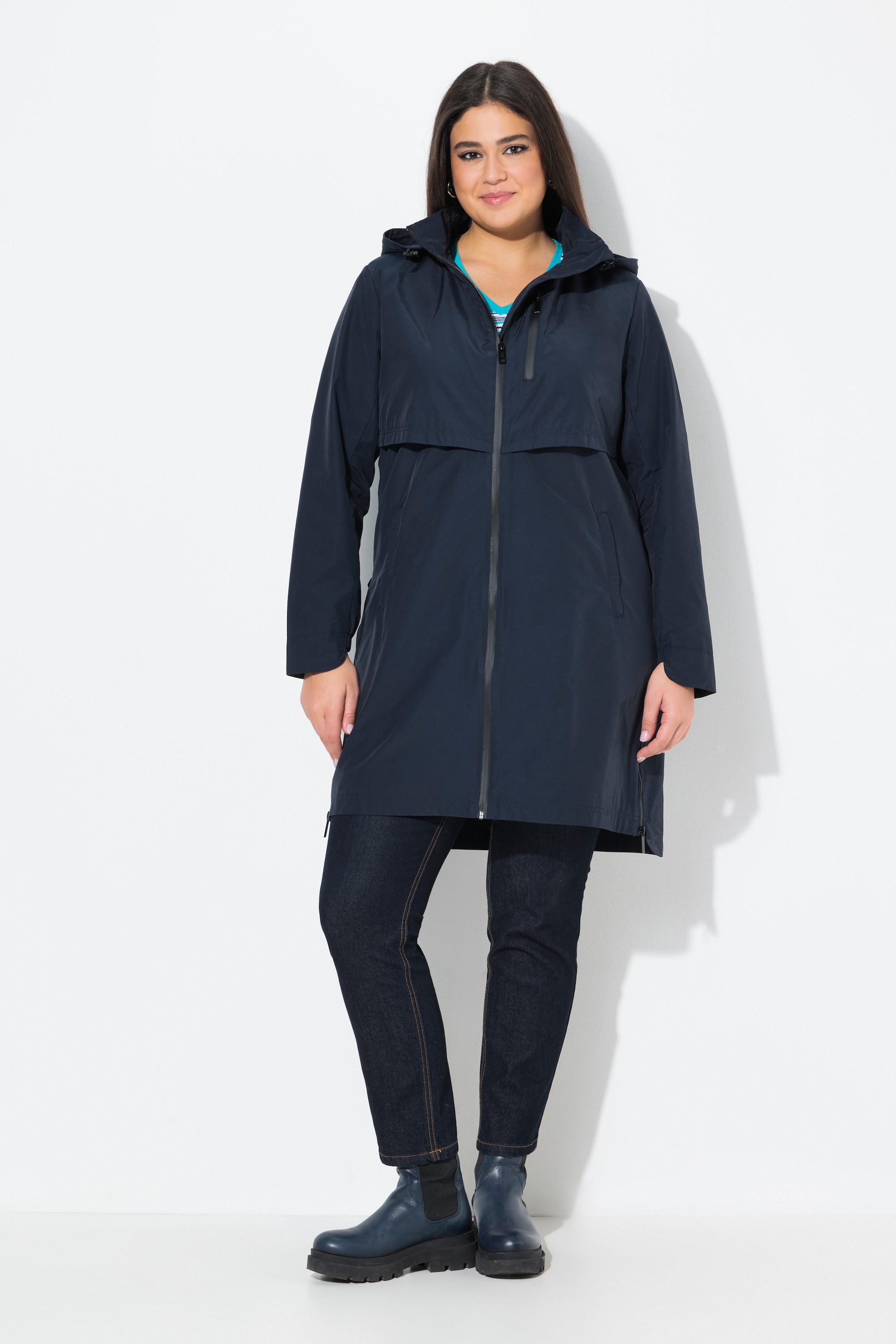 Parka à capuche. Fentes latérales zippées., ULLA POPKEN