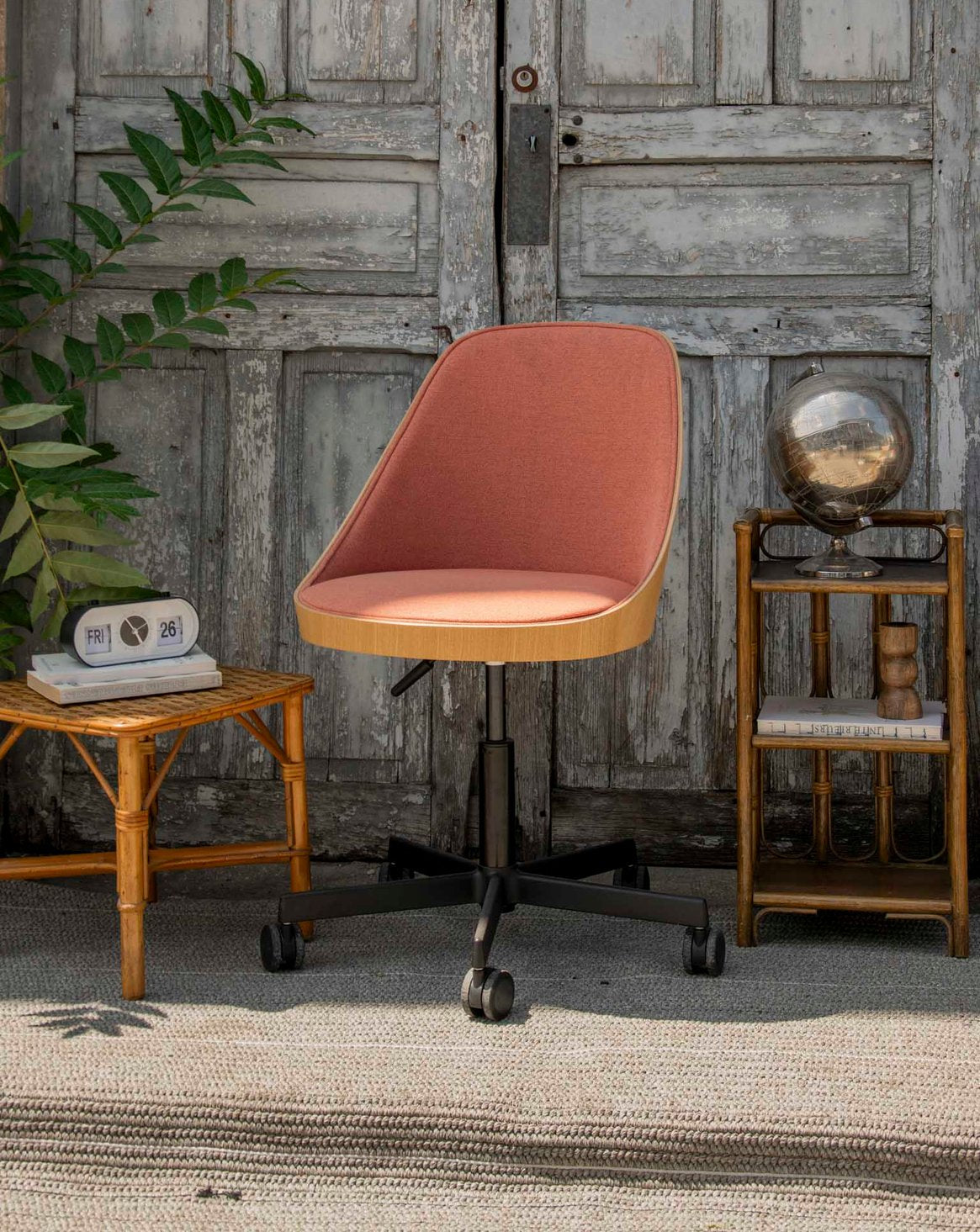 Chaise de bureau contemporaine Alma N°1758 - Bon état, DEBONGOUT