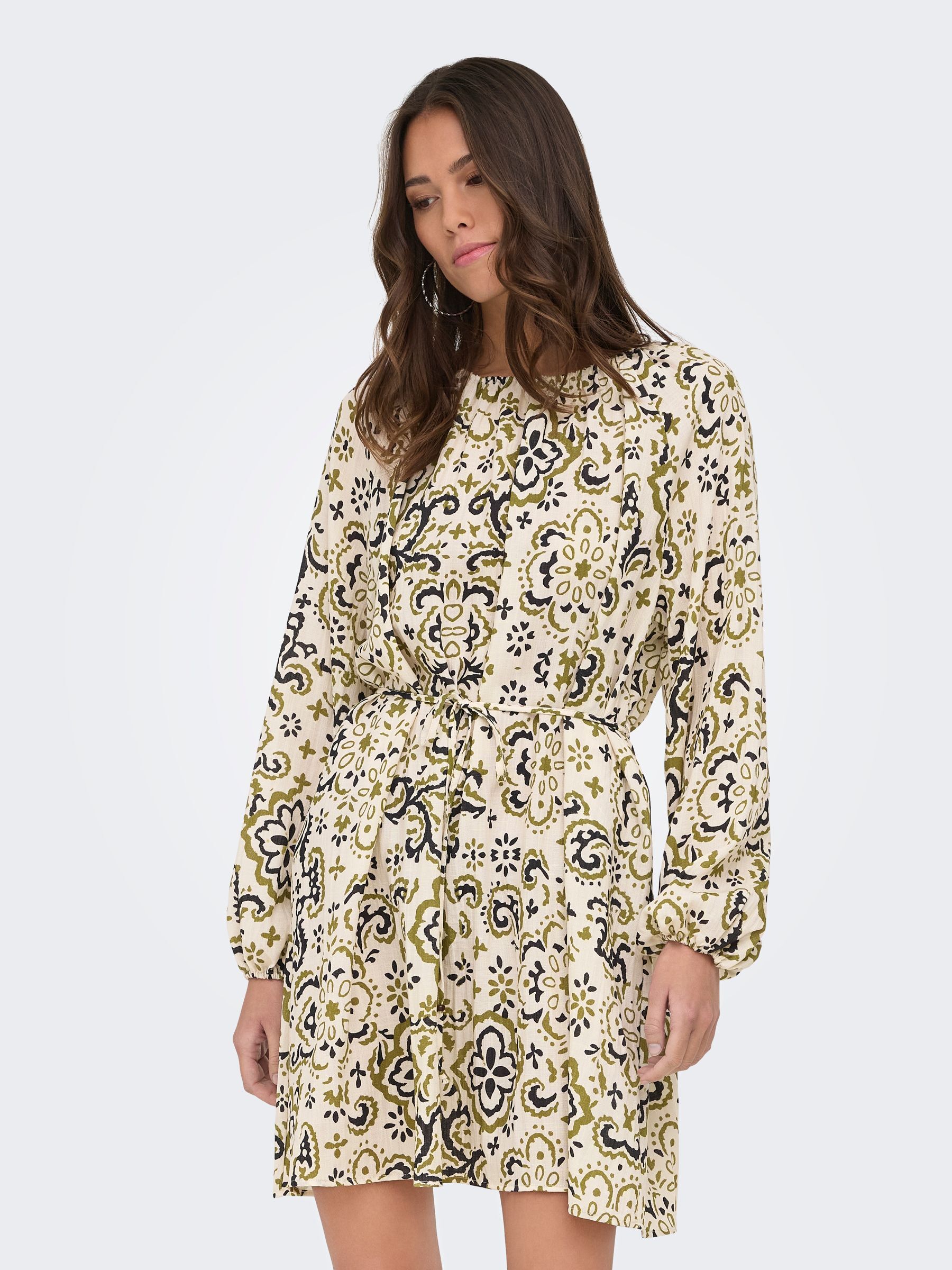 Robe, ONLY