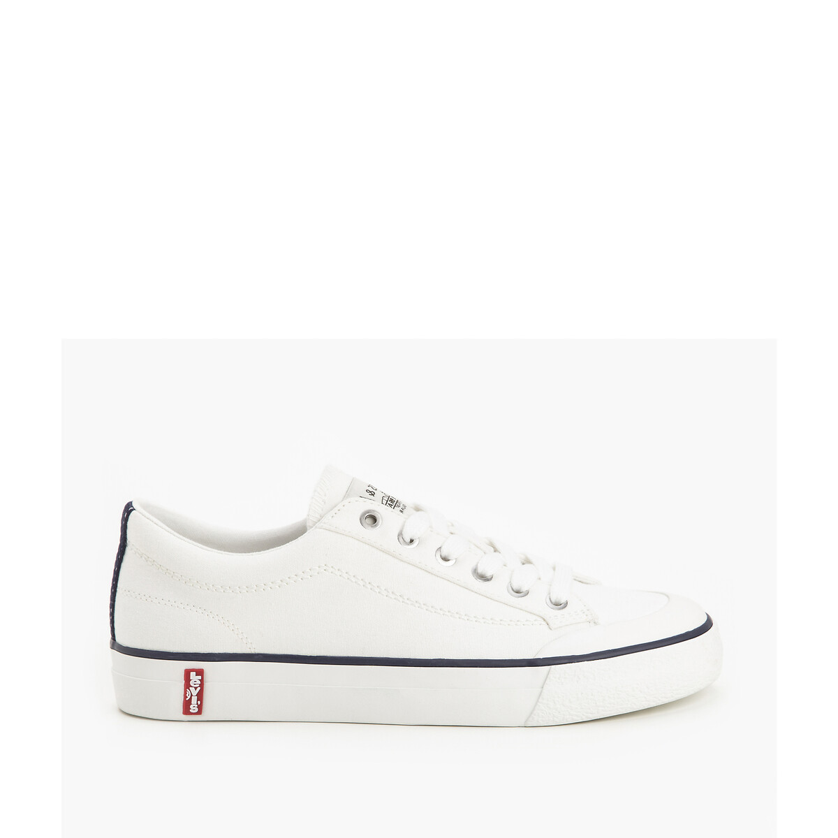 LS2 Low Top Trainers in Canvas