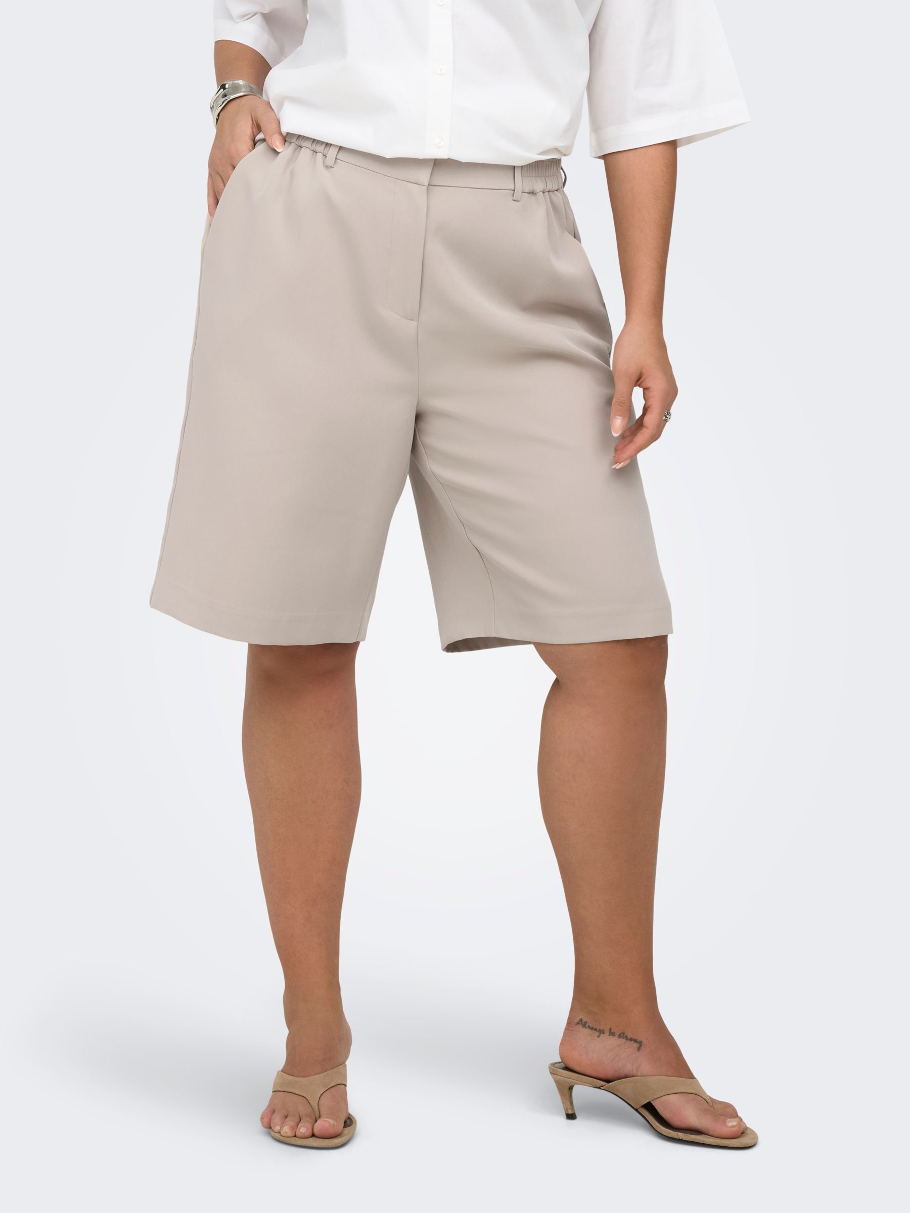 Short, ONLY CARMAKOMA
