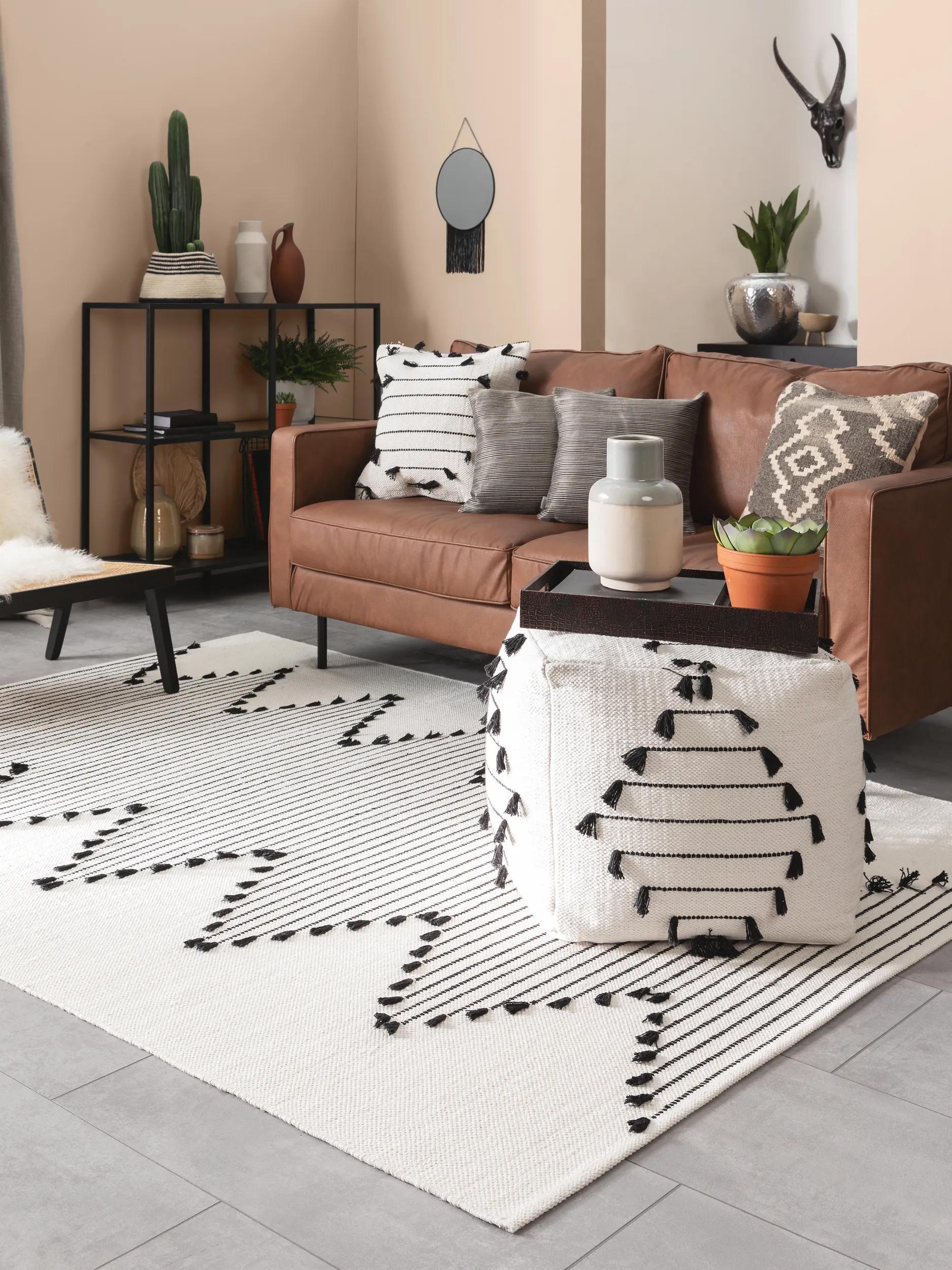 Tapis en coton tissé main BO, BENUTA