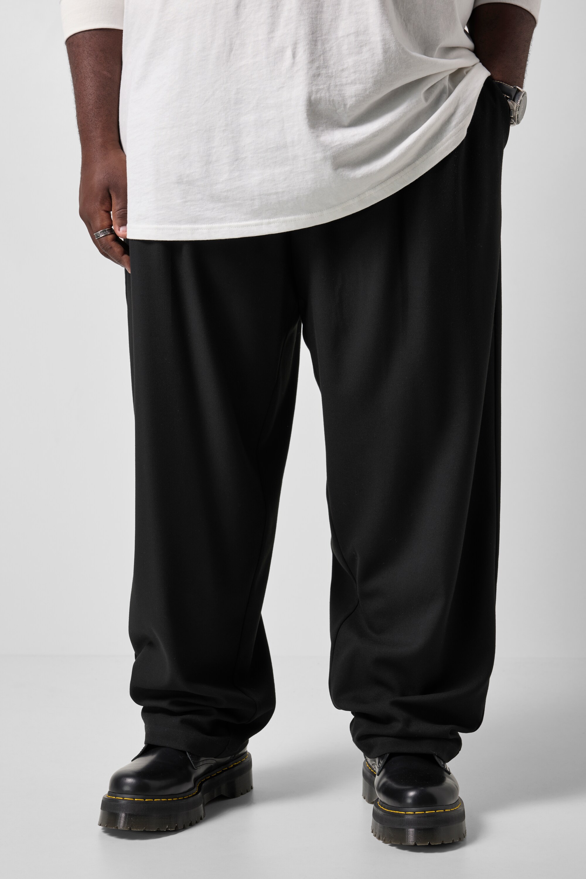Pantalon à pinces, coupe Balloon Fit, STHUGE