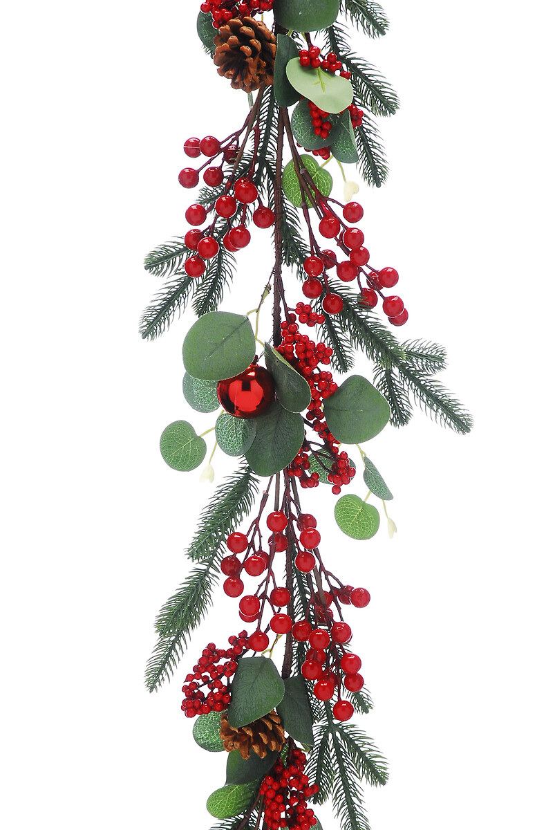 180cm Heritage Noel Eucalyptus & Red Berry Garland, SO'HOME