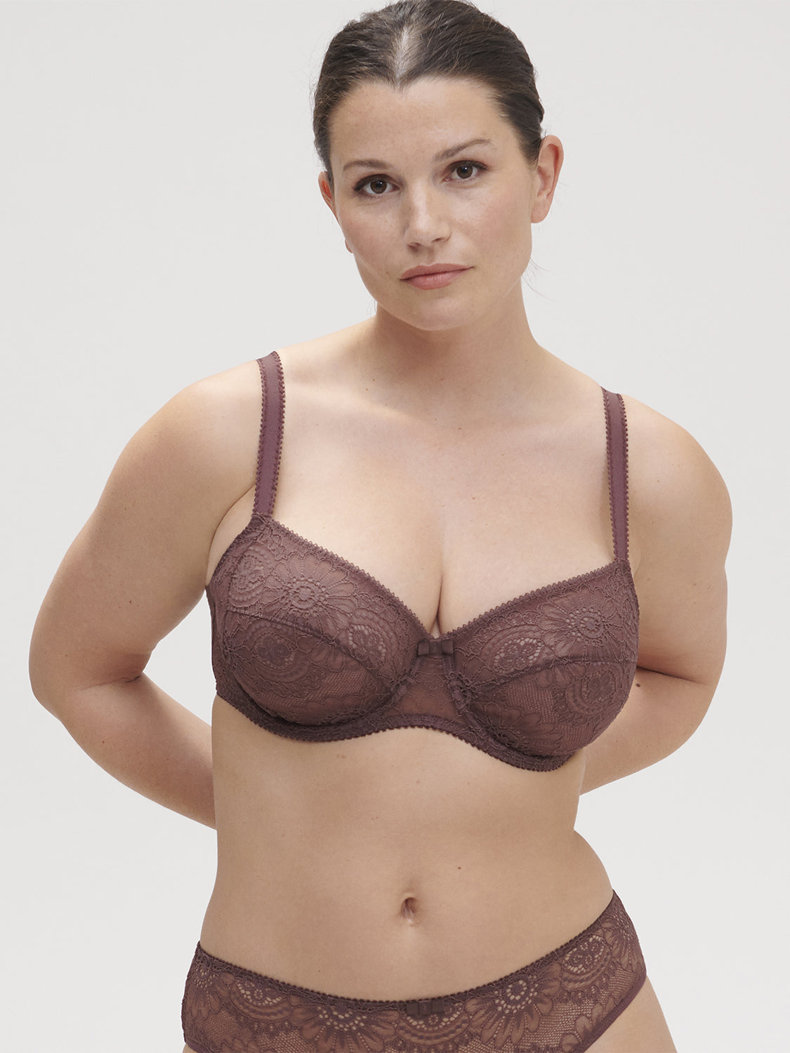 Soutien-gorge avec armatures décolleté carré, EMBLÈME, SIMONE PERELE