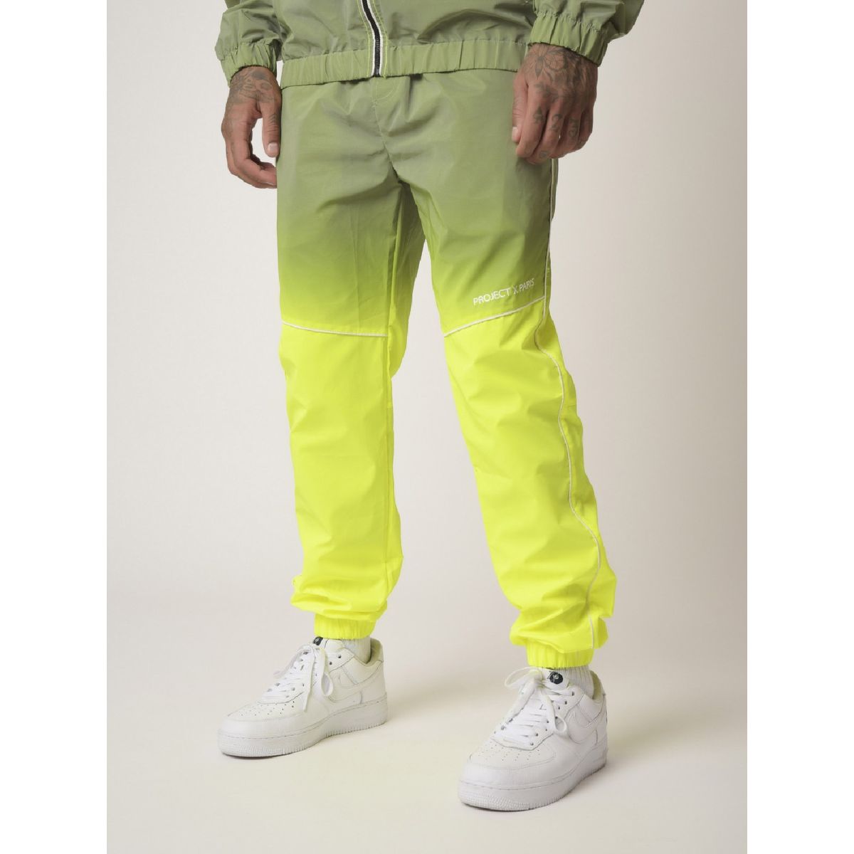 survêtement jaune fluo