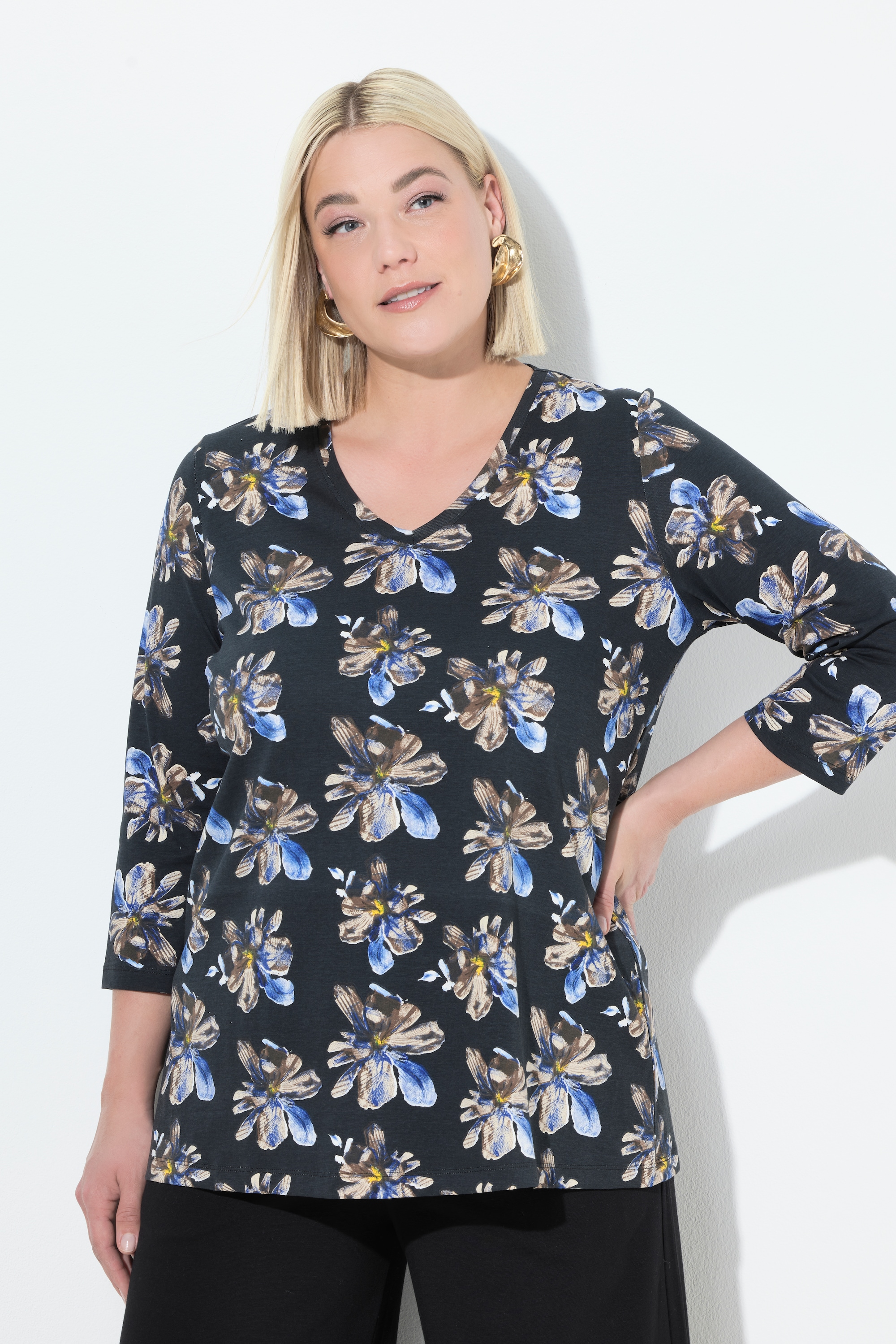 T-shirt décolleté en V et manches 3/4, ULLA POPKEN