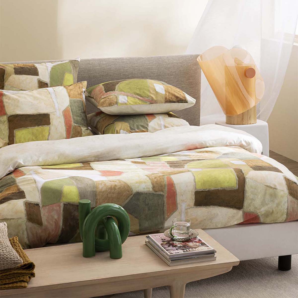 Housse de couette imprimée en percale de coton, CLAY COLLAGE, DESIGNERS GUILD