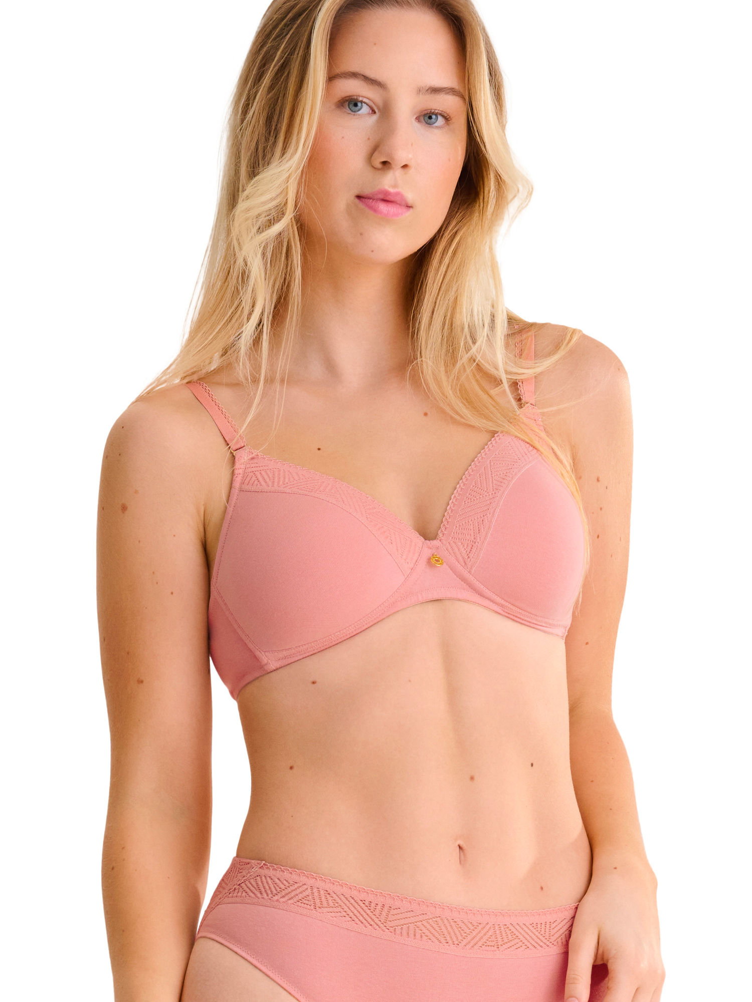 Soutien-gorge préformé sans armatures RIA, LISCA