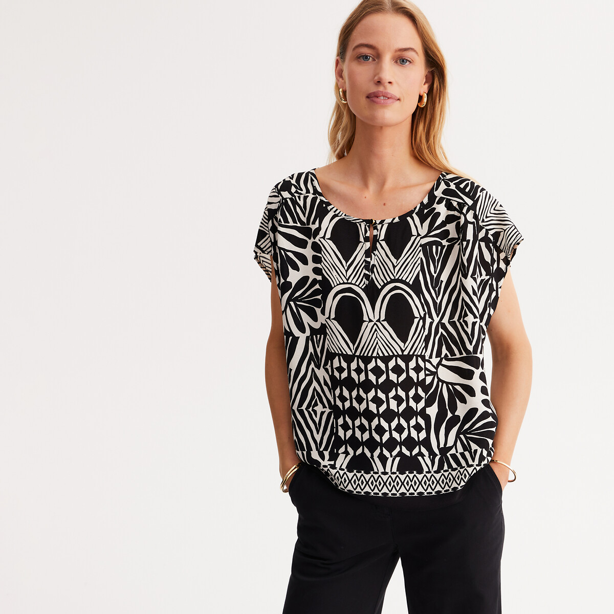 Blouse met ronde hals, etnische print, korte mouwen