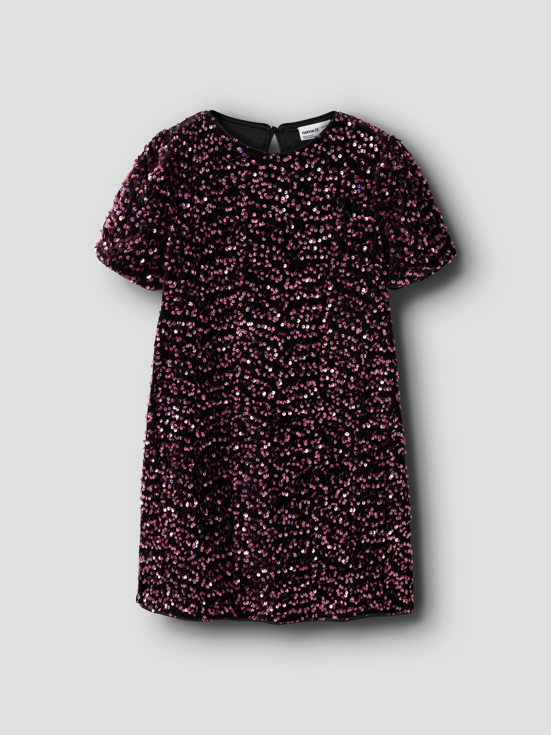 Robe, NAME IT
