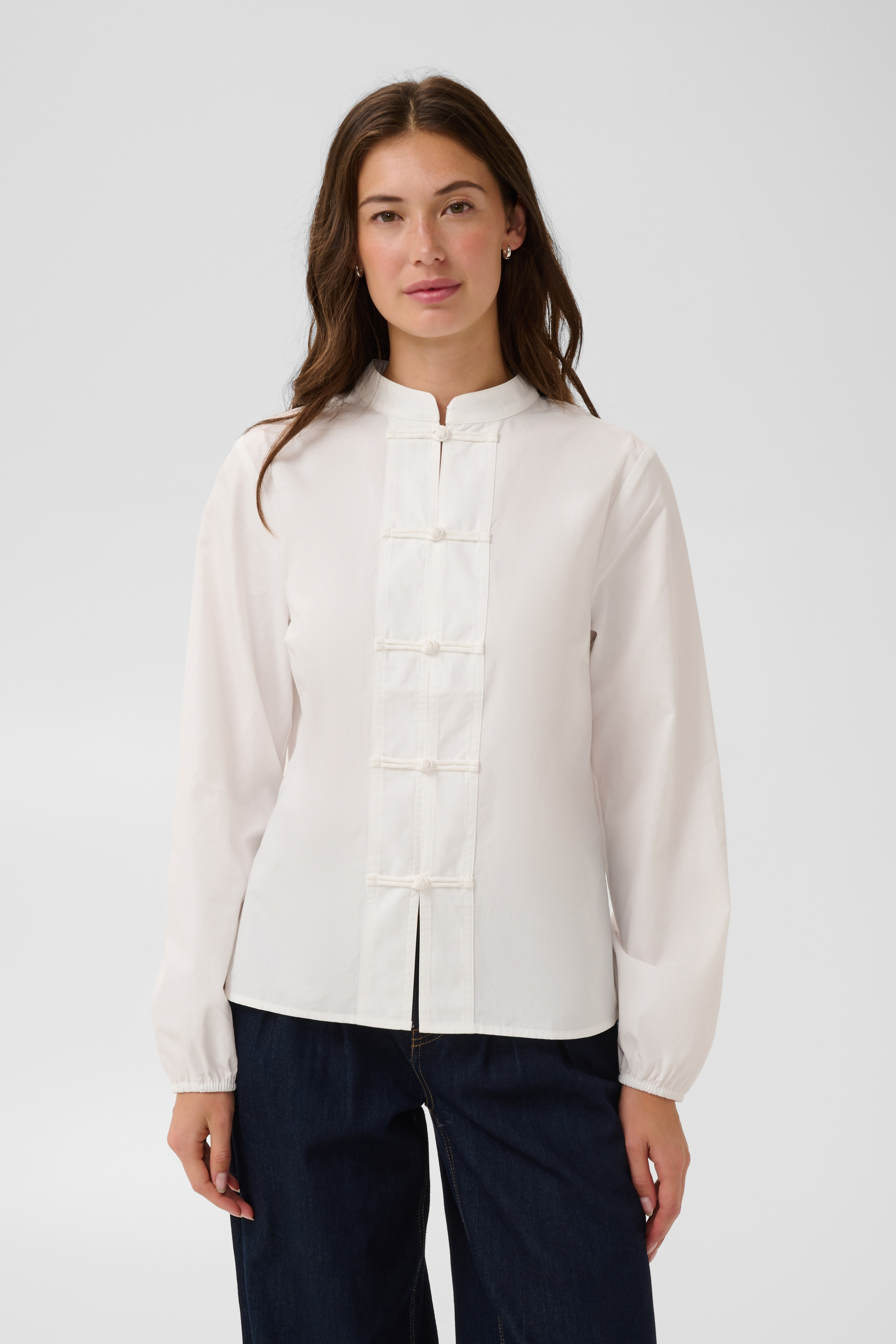 Chemise à manches longues, CULTURE