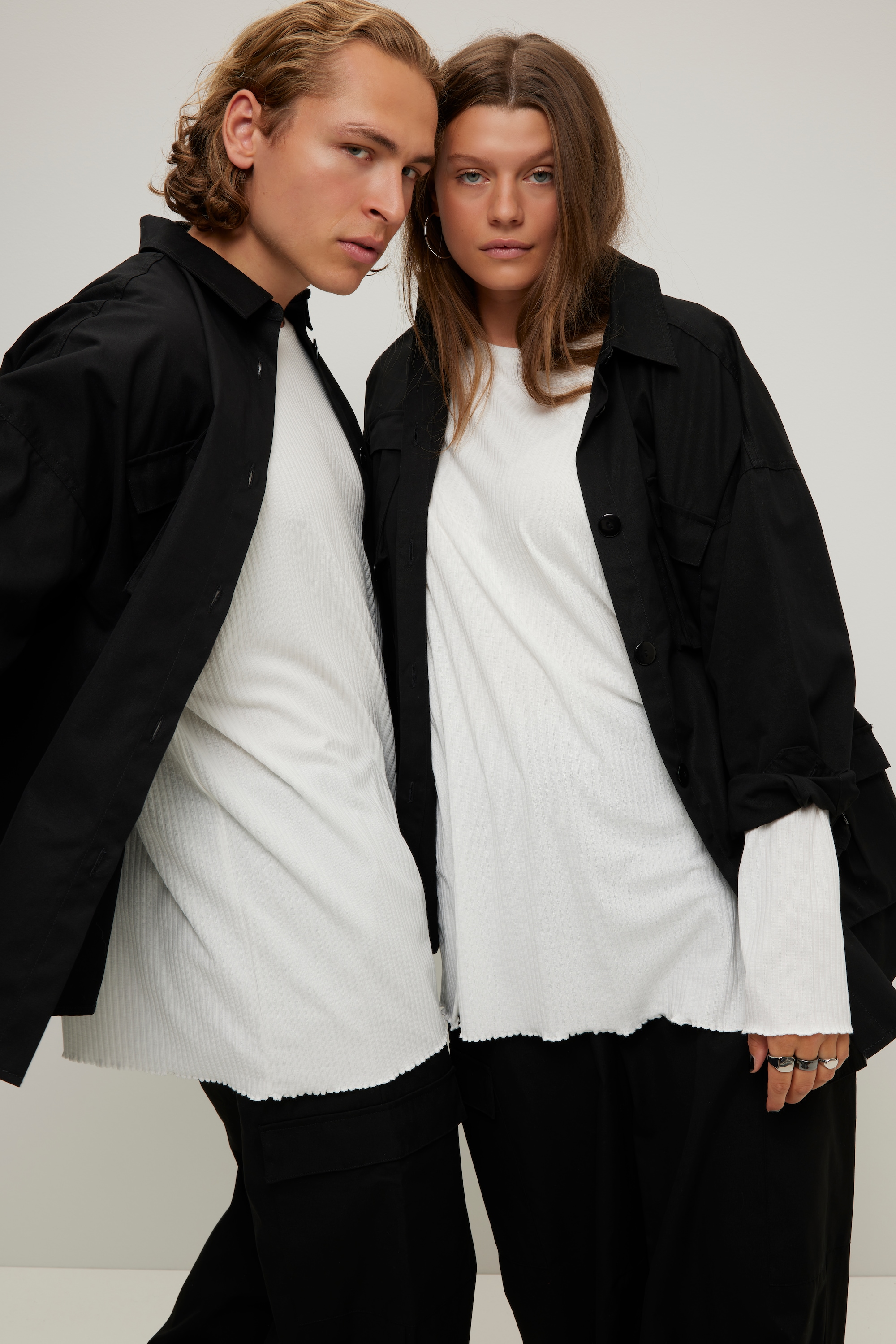 Veste chemise oversize à manches longues., STUDIO UNTOLD