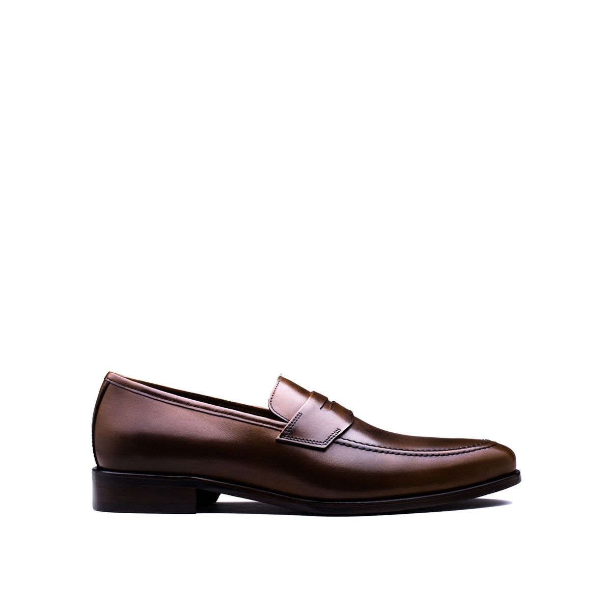 Mocassin 47 2025