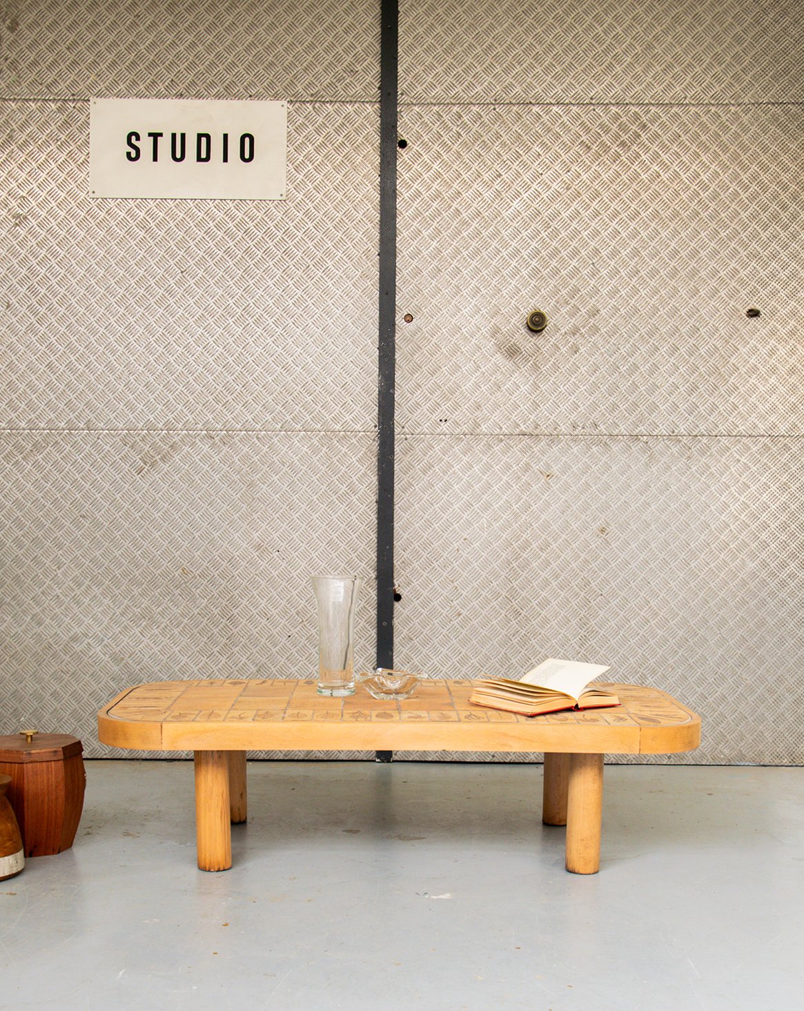 Table basse en céramique Liv N°210 - Bon état, DEBONGOUT