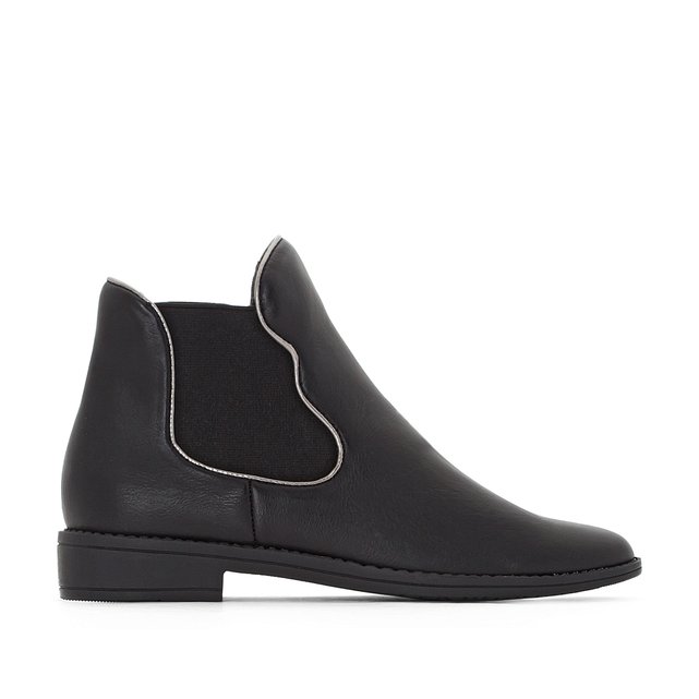 Tassel Boots