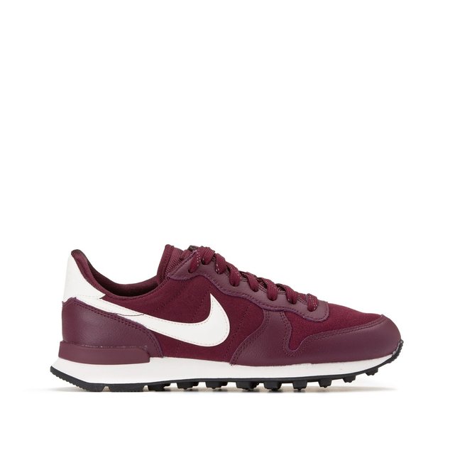 nike internationalist se nike internationalist se