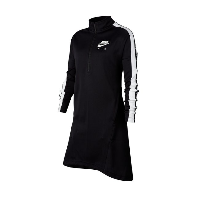 robe nike